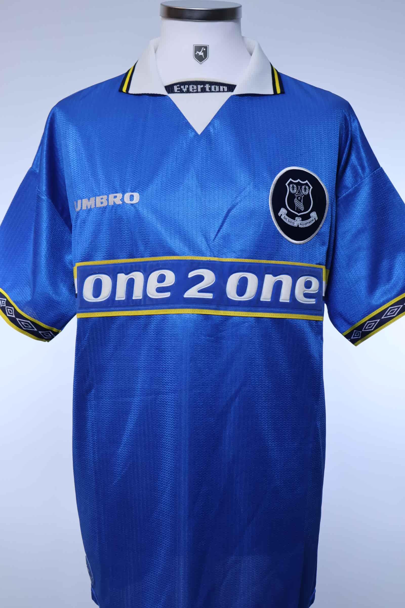 Everton Ferguson #9 1998/99 Home Shirt - XL- BACK