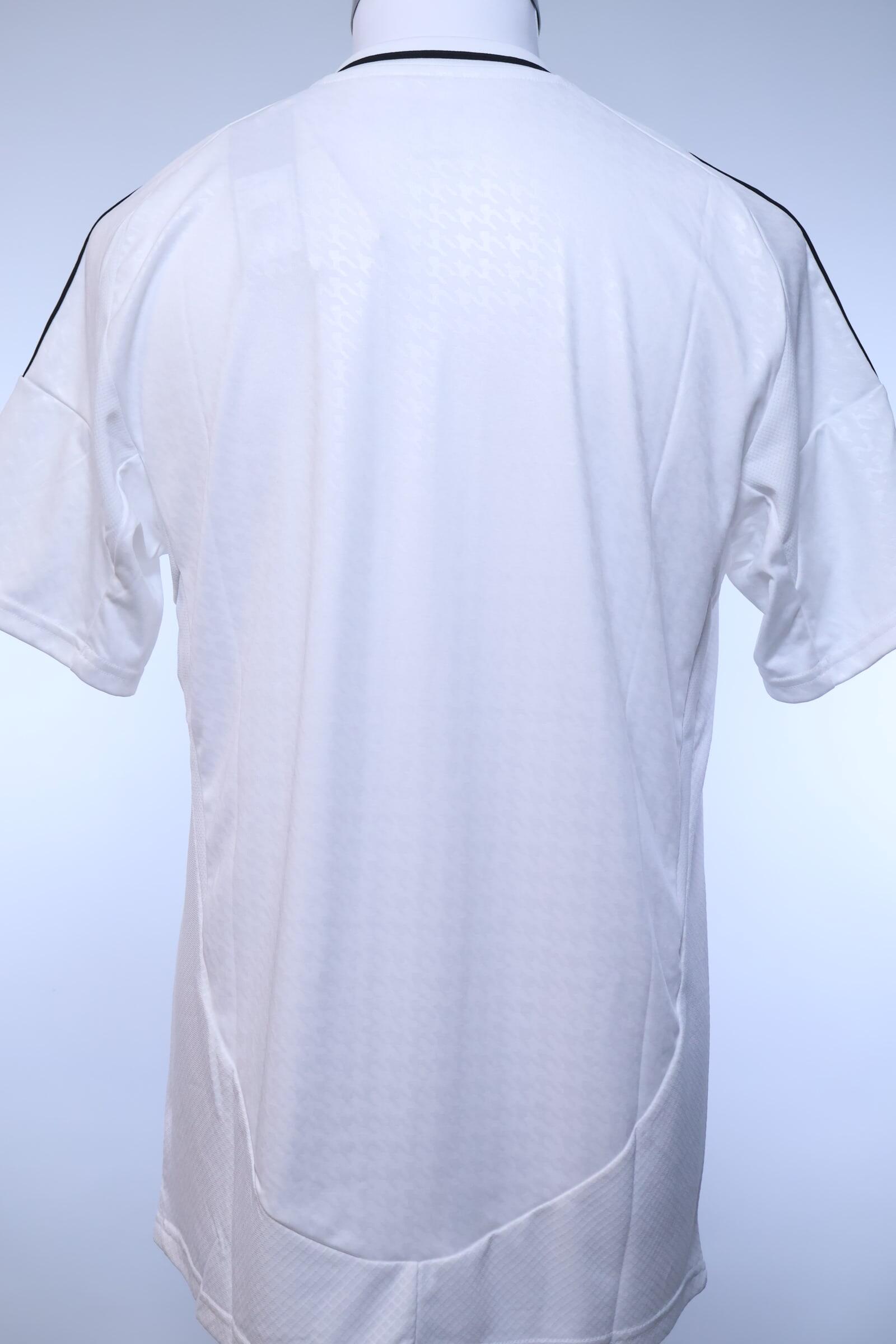 Real Madrid 2024/25 Home Shirt - M- BACK