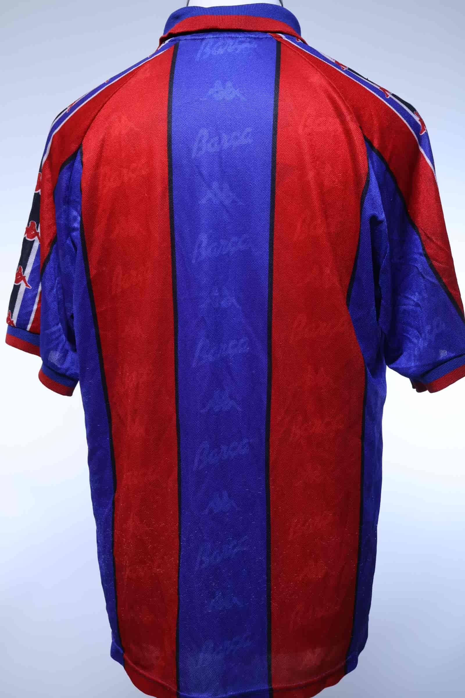 Barcelona 1995/97 Home Shirt - L- BACK