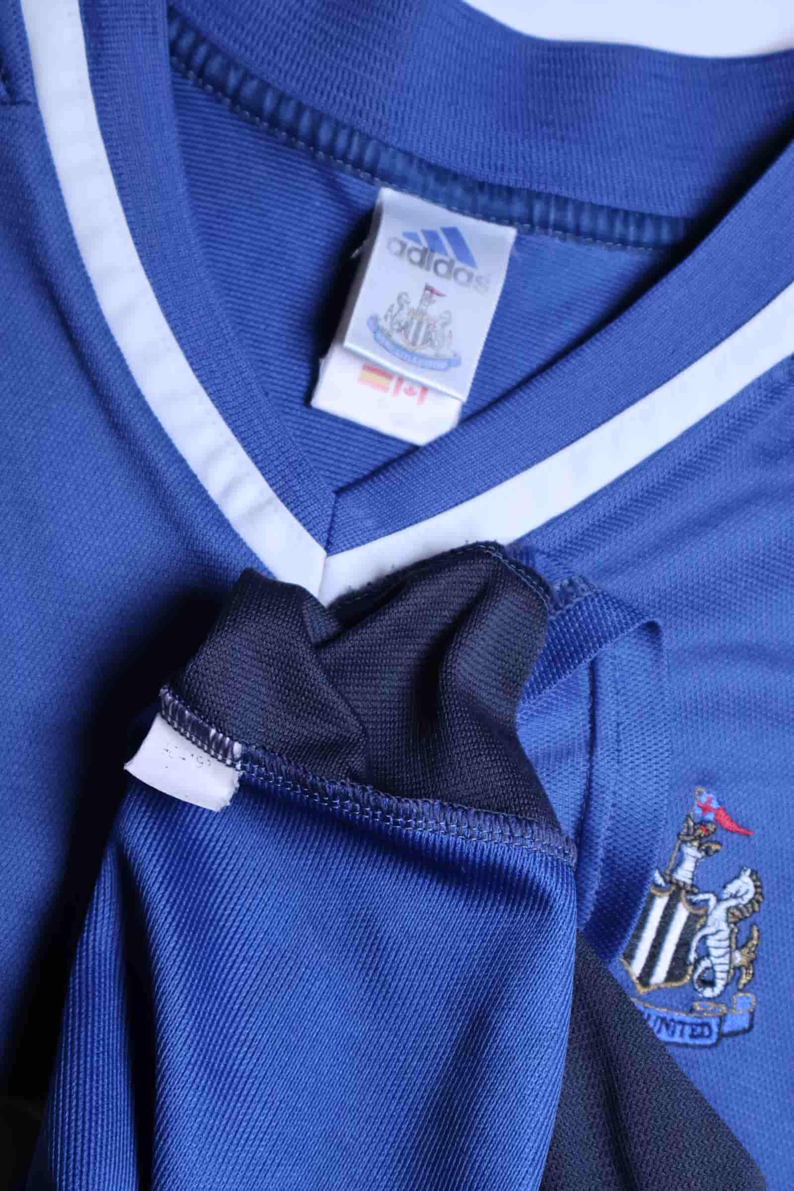 Newcastle United 2001/02 Away Pro Shirt - M