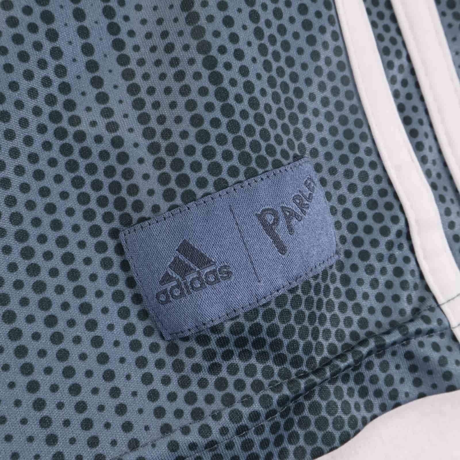 Bayern Munich 2018/19 Third Shirt - XL- TAGS
