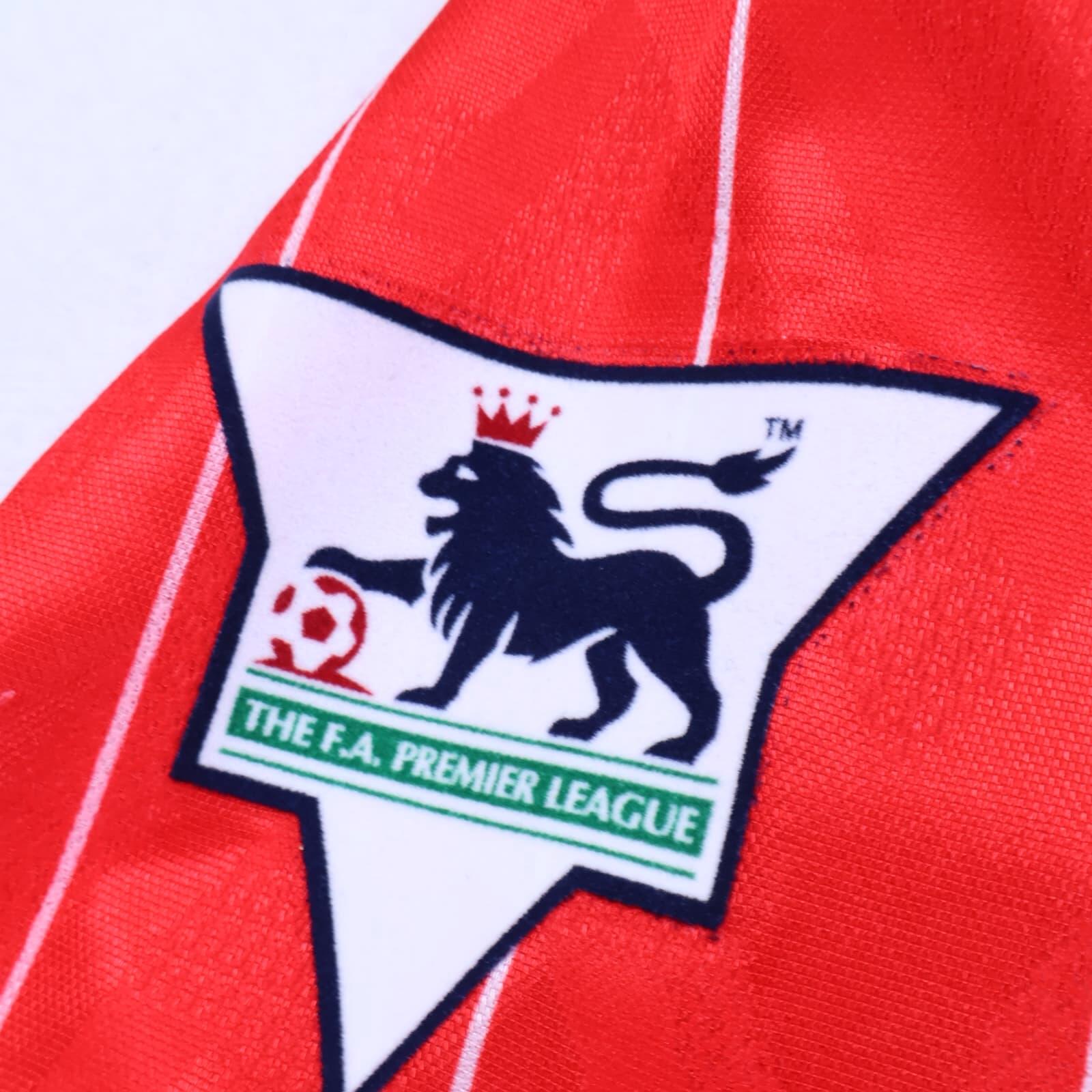 Nottingham Forest Keane #6 1992/94 Home Shirt - L