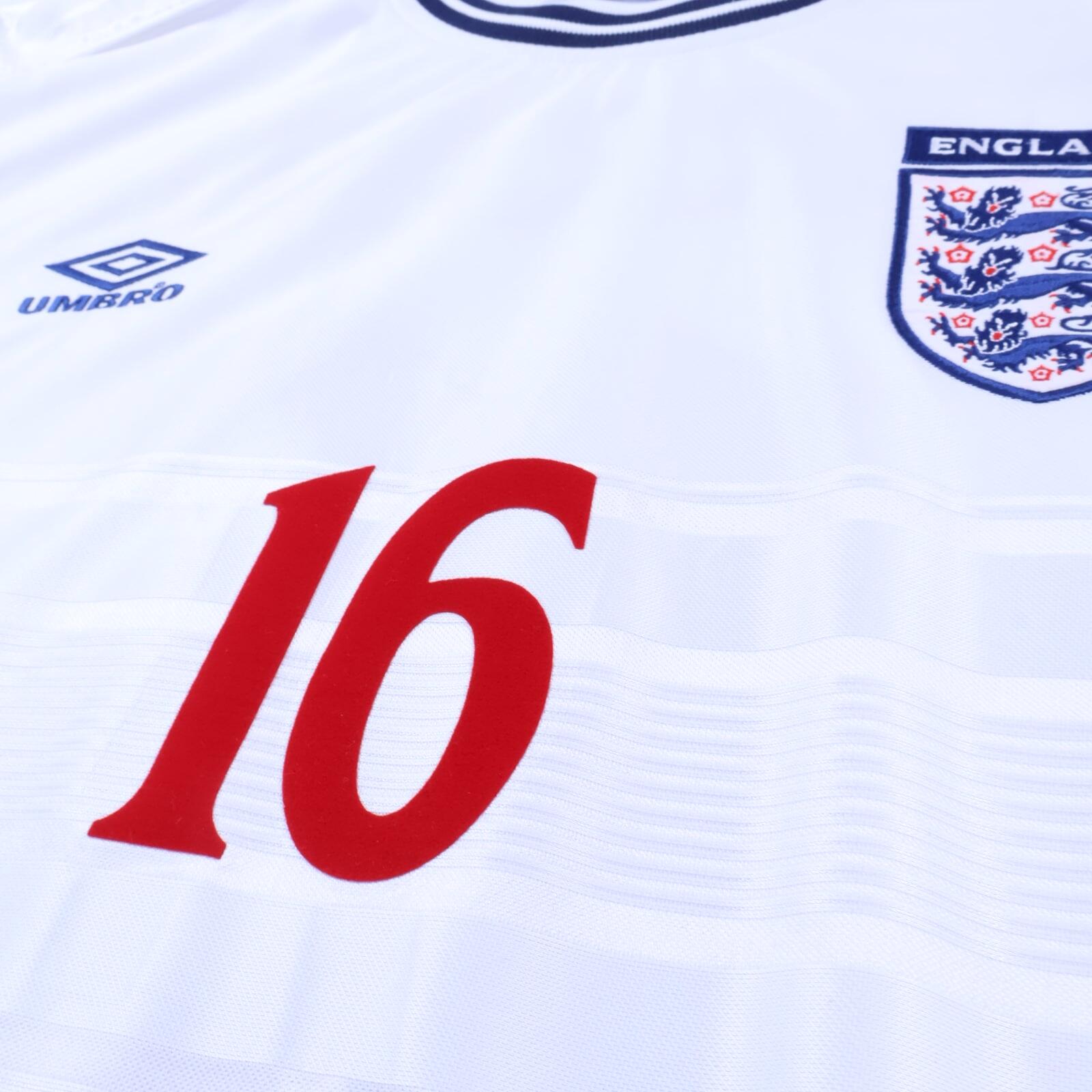 England Gerrard #16 1999/01 Home Shirt - M