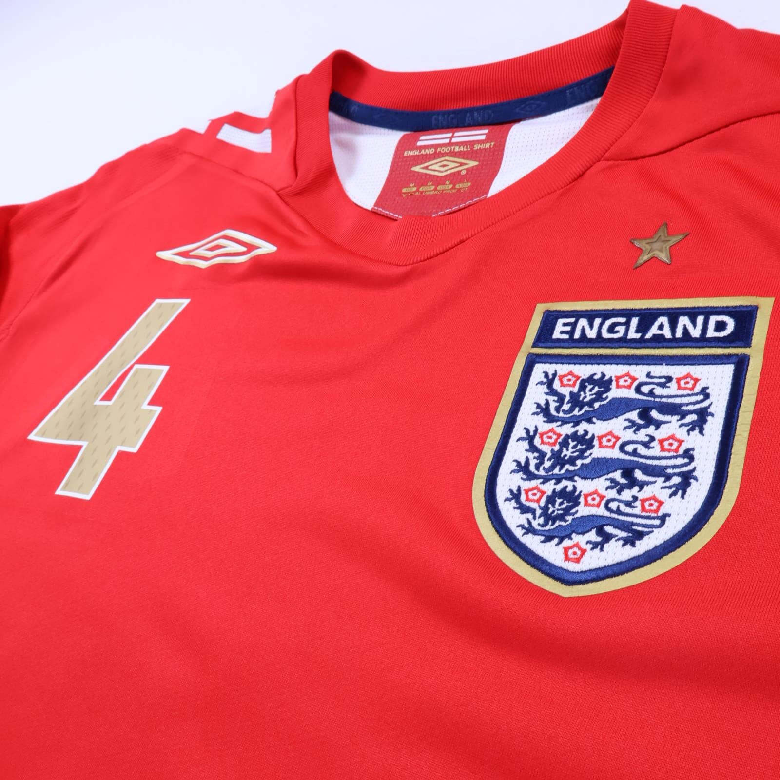 England Gerrard #4 2006/08 Away Shirt - M