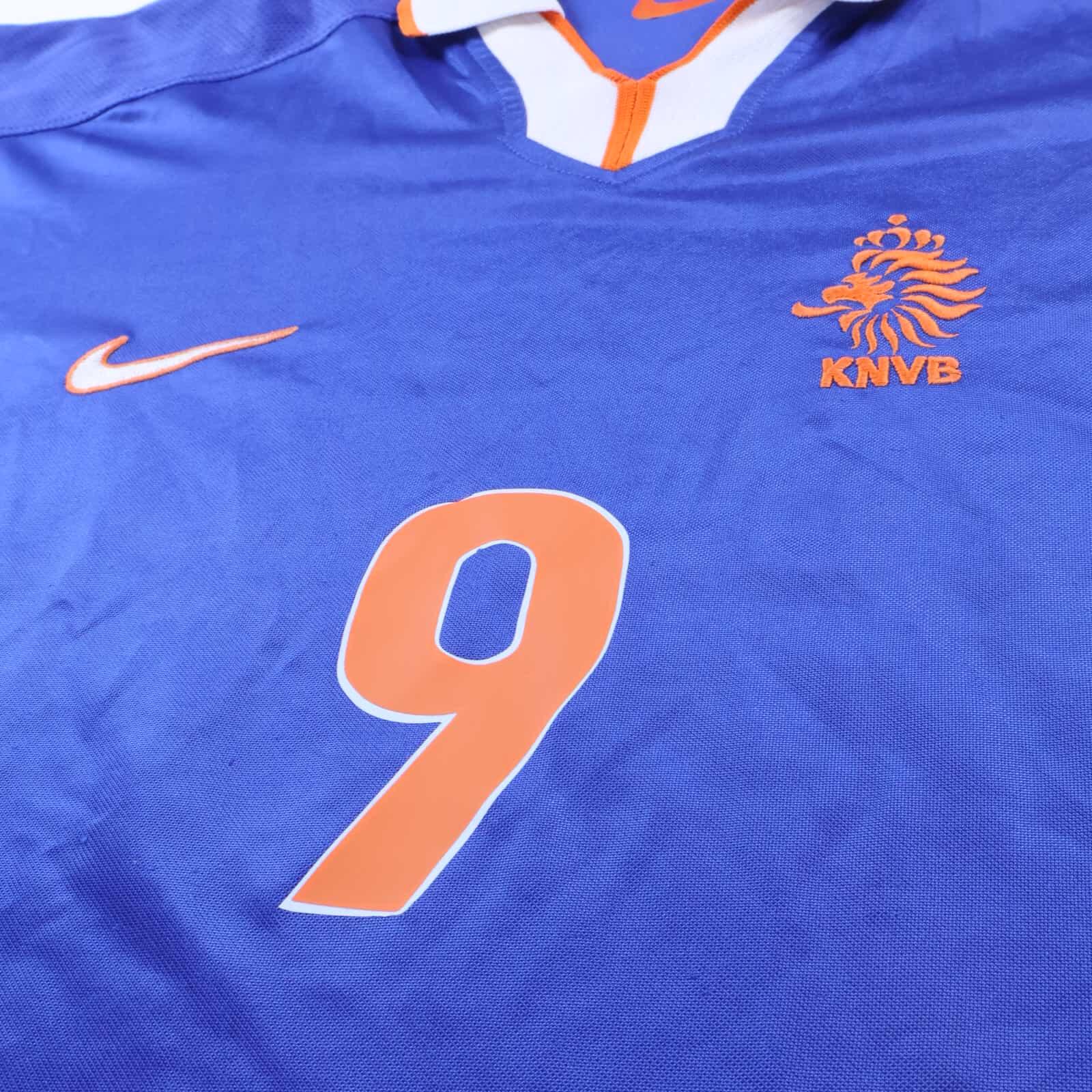 Netherlands Kluivert #9 1998/00 Away Shirt - L