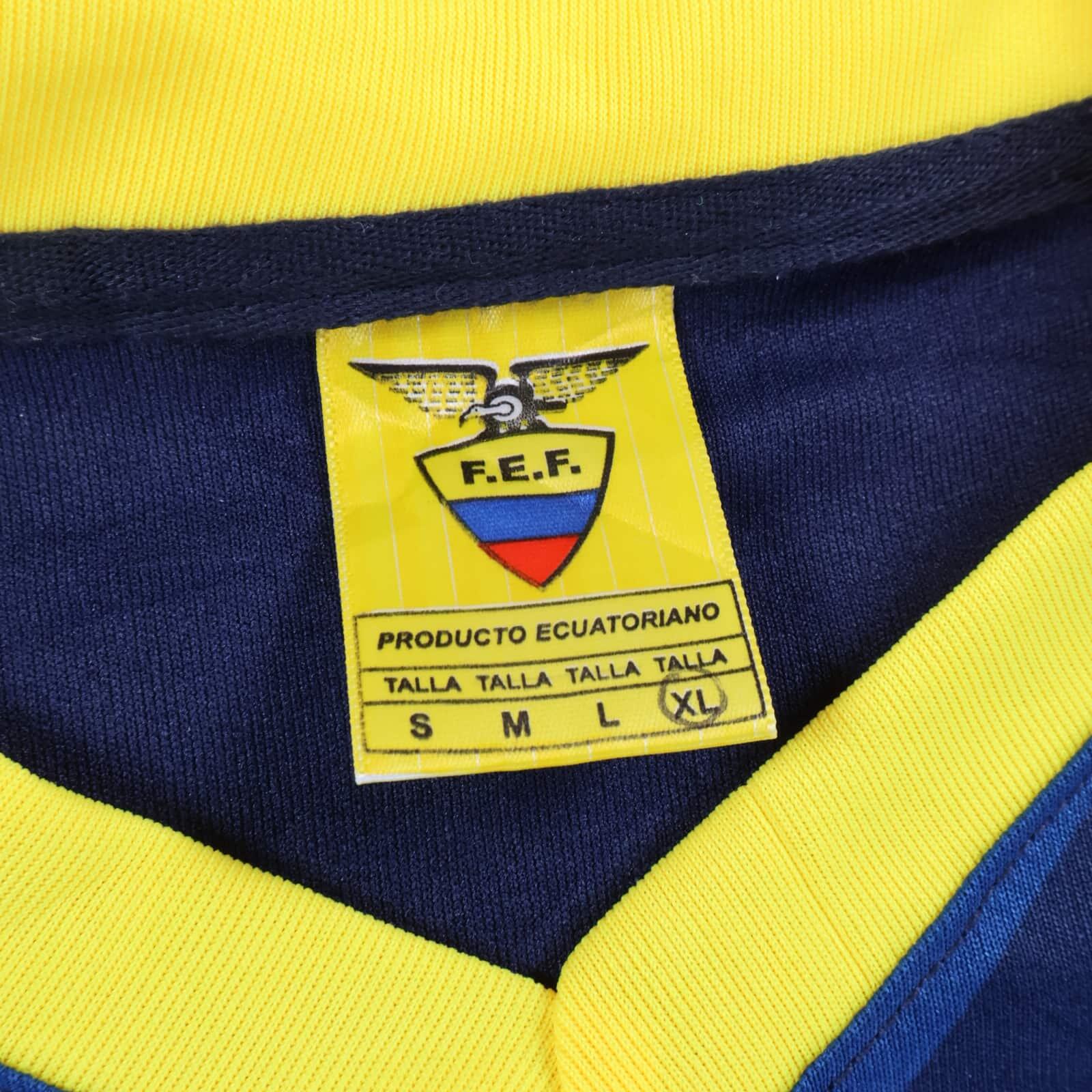 Ecuador 2016/17 Home Shirt - XL