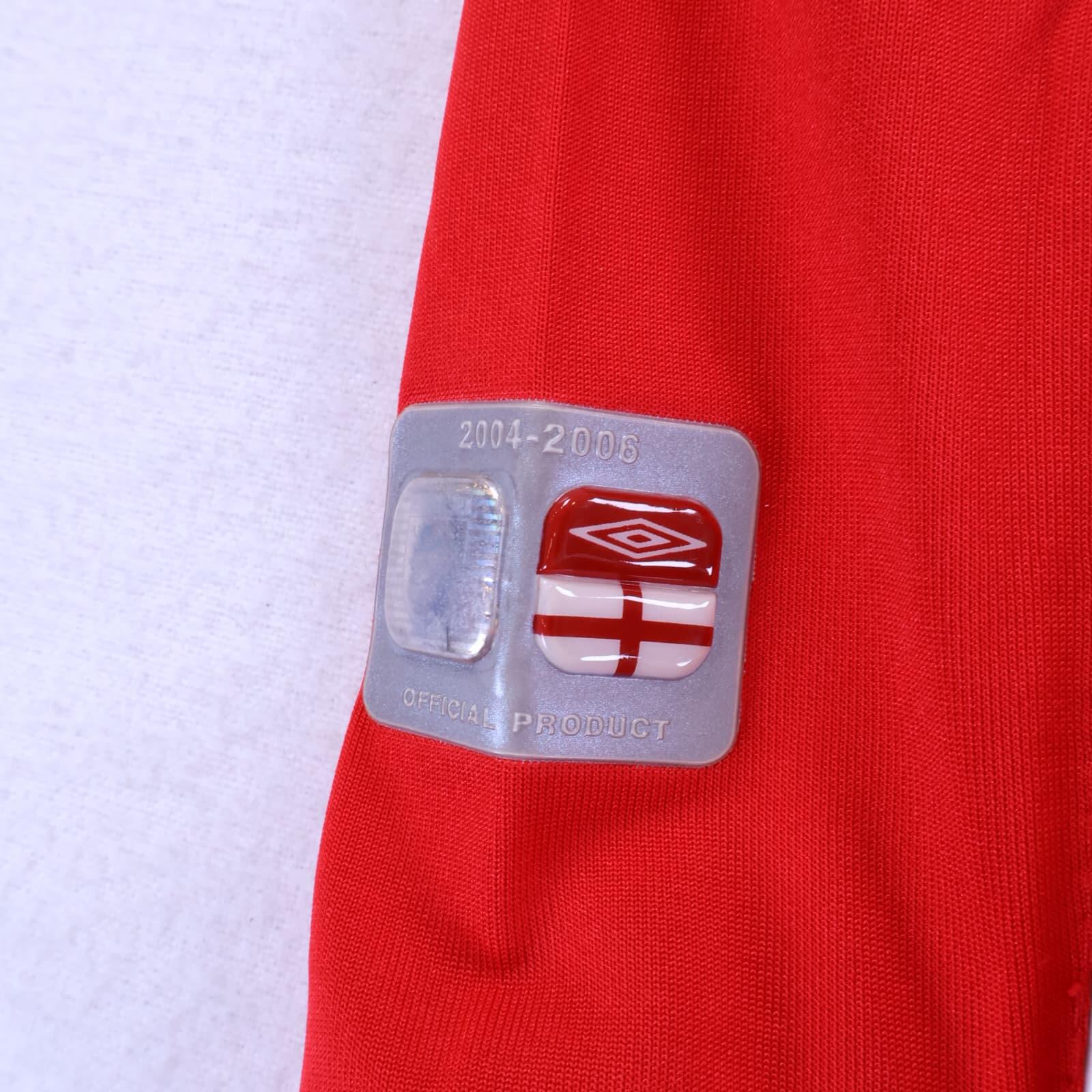 England Beckham #7 2004/06 Away Shirt - M