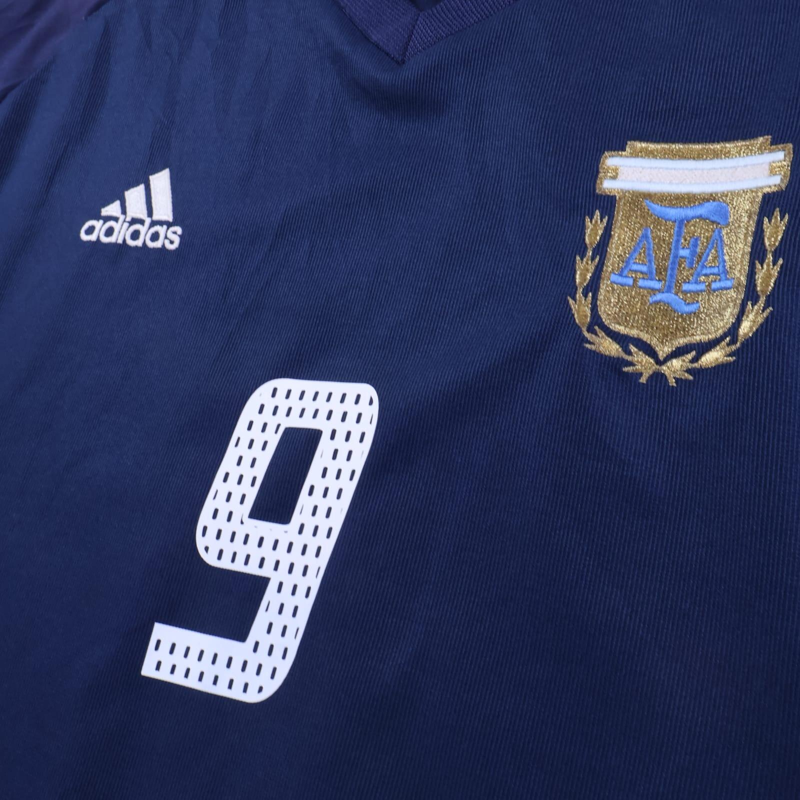 Argentina Batistuta #9 2002/04 Away Shirt - L