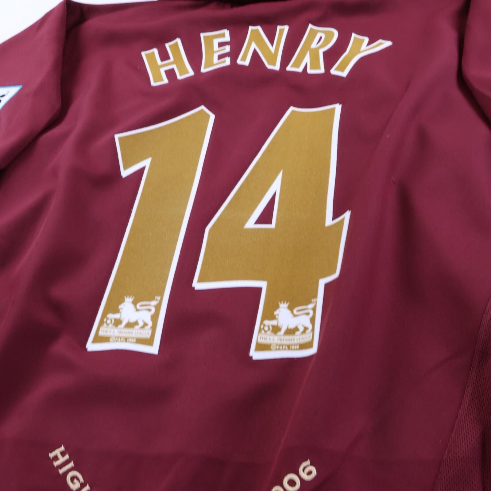 Arsenal Henry #14 2005/06 Home Shirt - XL