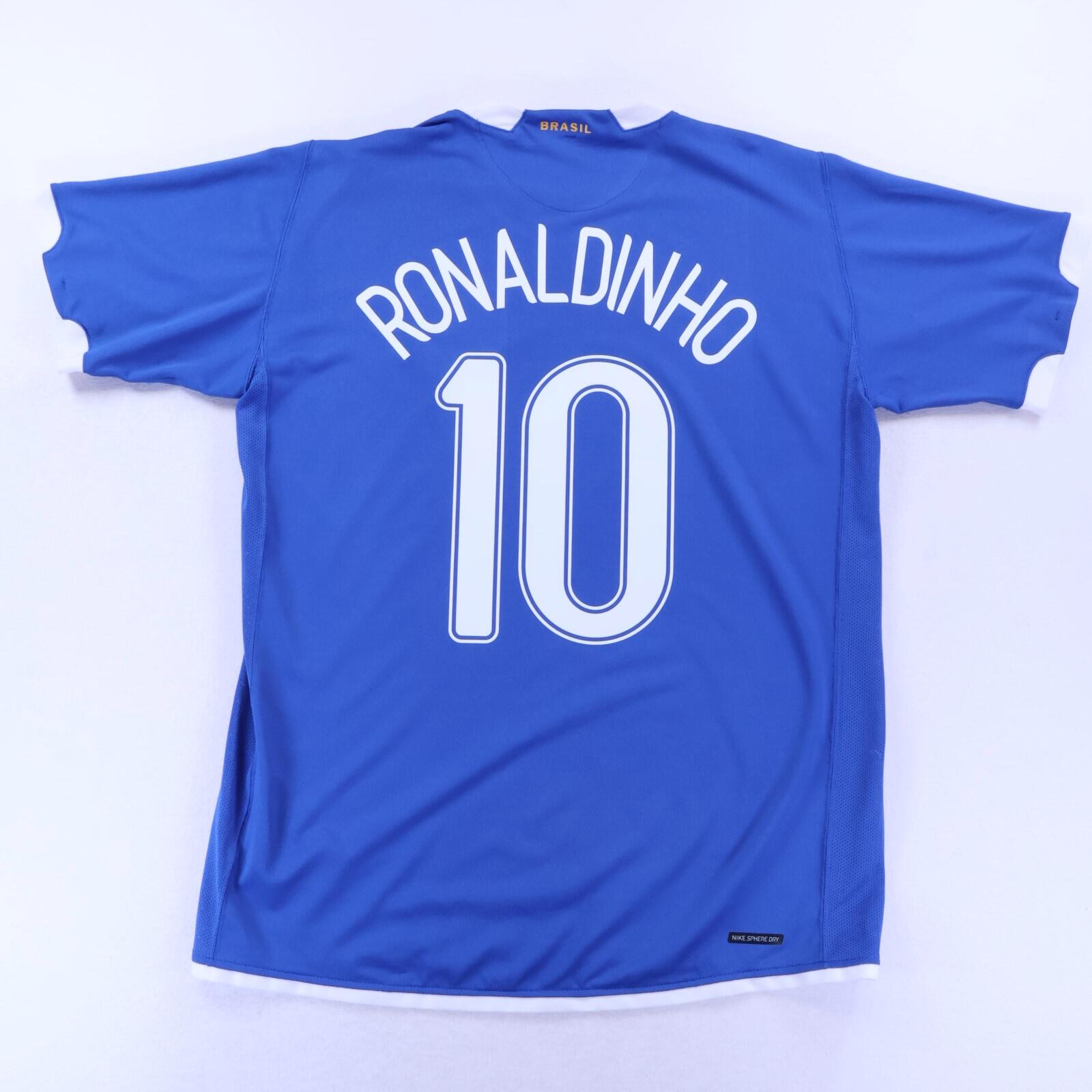 Brazil Ronaldinho #10 2006/08 Away Shirt - L