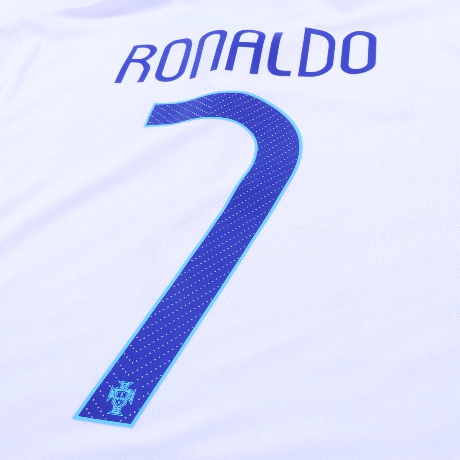 Portugal Ronaldo #7 2014/15 Away Shirt - M