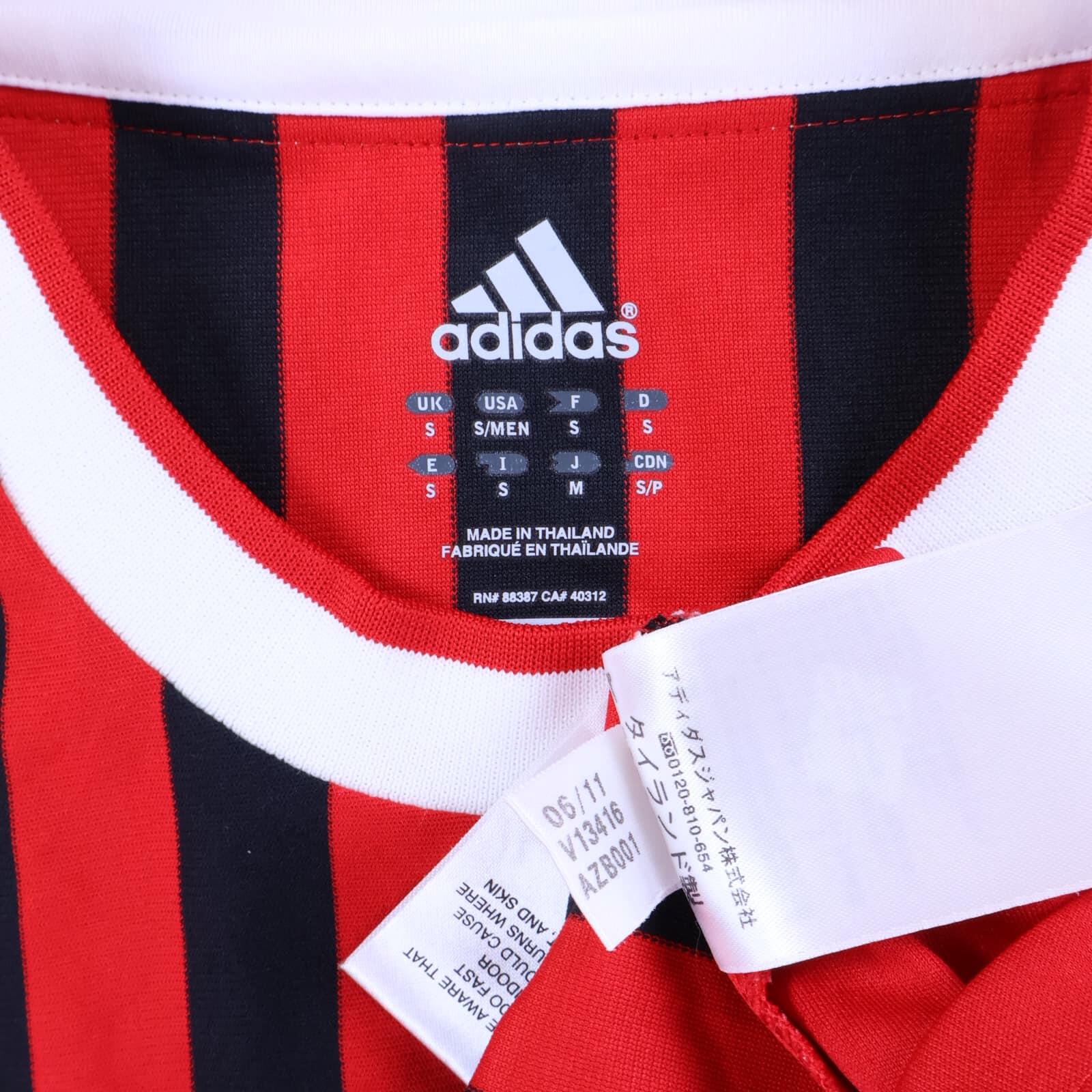 Ac Milan Ibrahimović #11 2011/12 Home Shirt - Long Sleeve - S