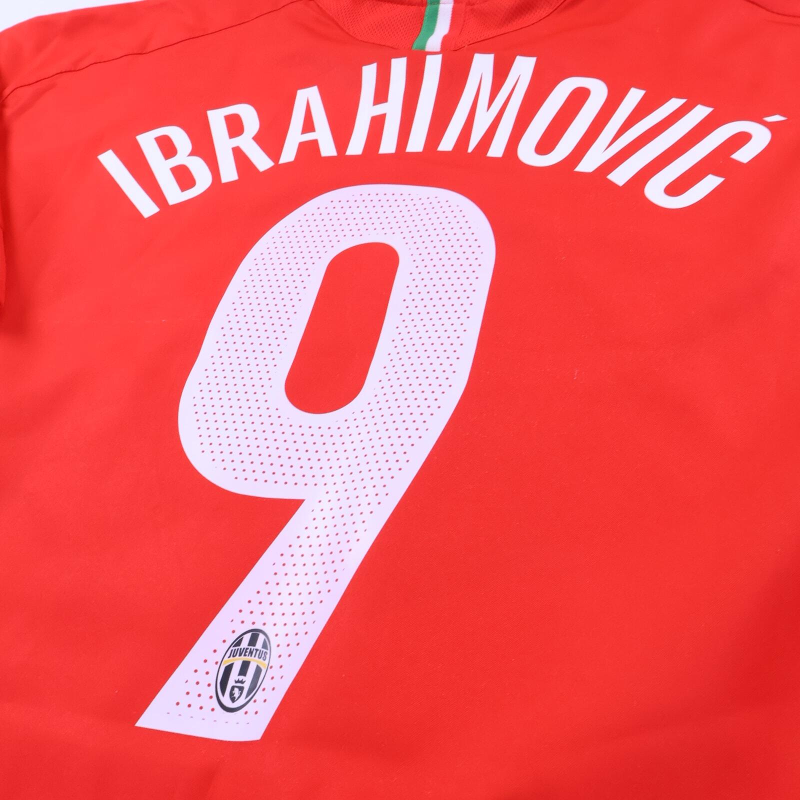 Juventus Ibrahimović #9 2005/06 Away Shirt - XL