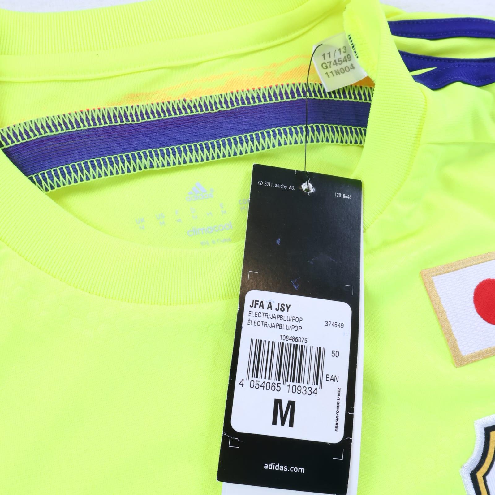 *NWT* Japan Okazaki #9 2014/15 Away Shirt - M