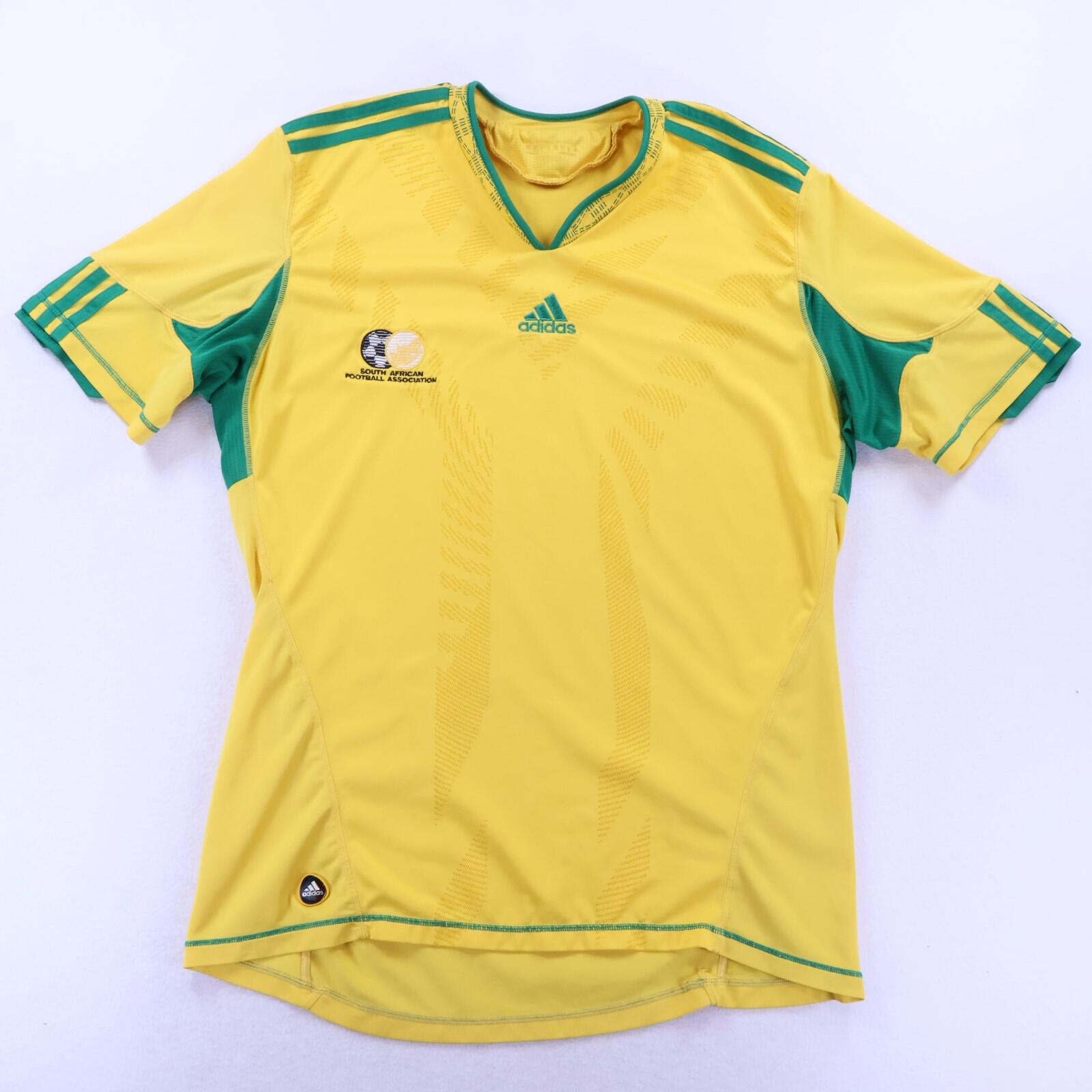South Africa 2010/11 Home Shirt - L