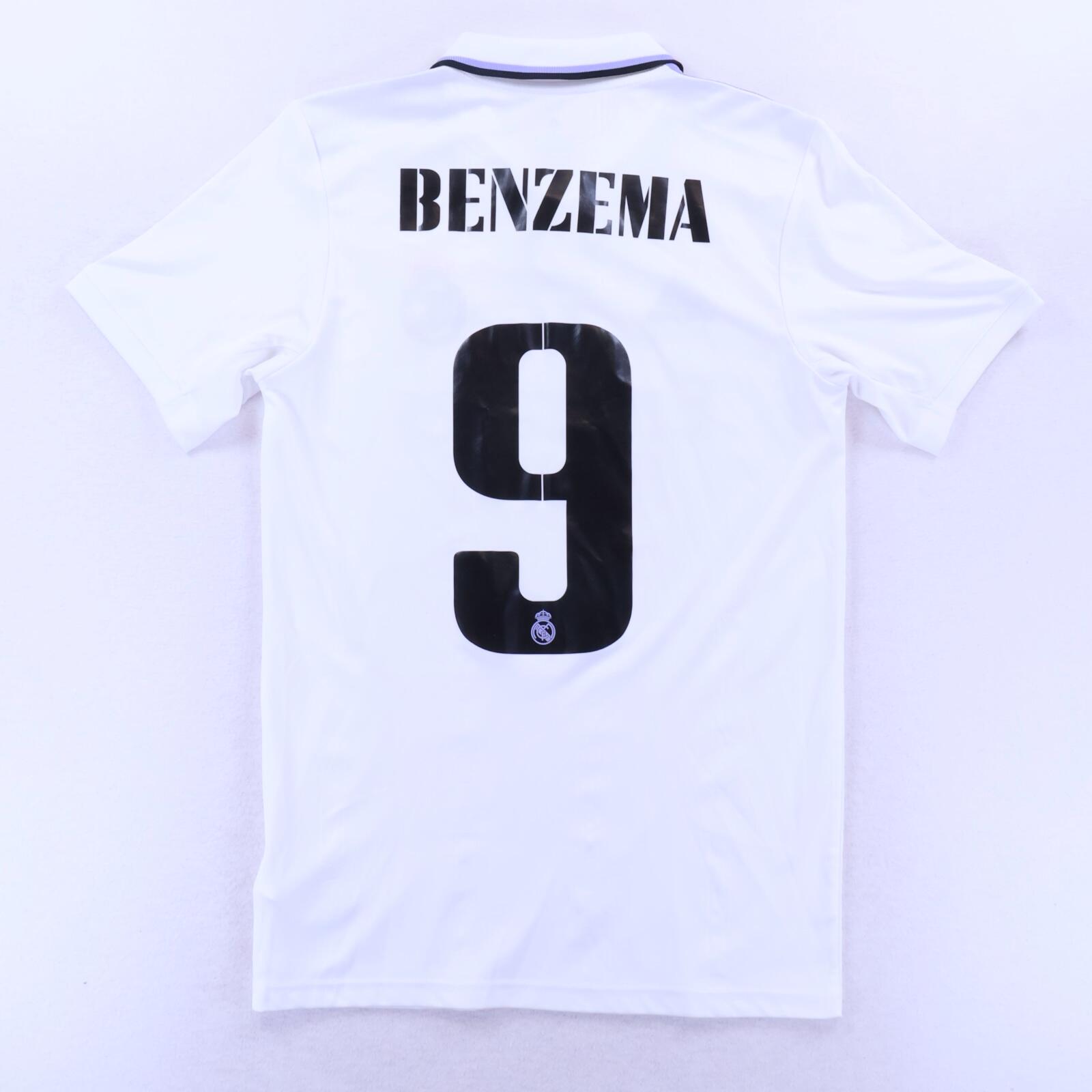 Real Madrid Benzema #9 2022/23 Home Shirt - S
