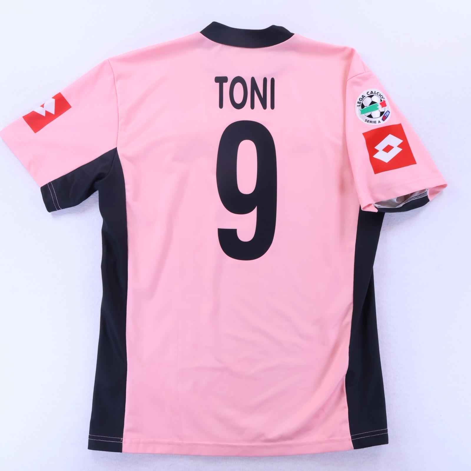 Parma Toni #9 2004/05 Home Shirt - M