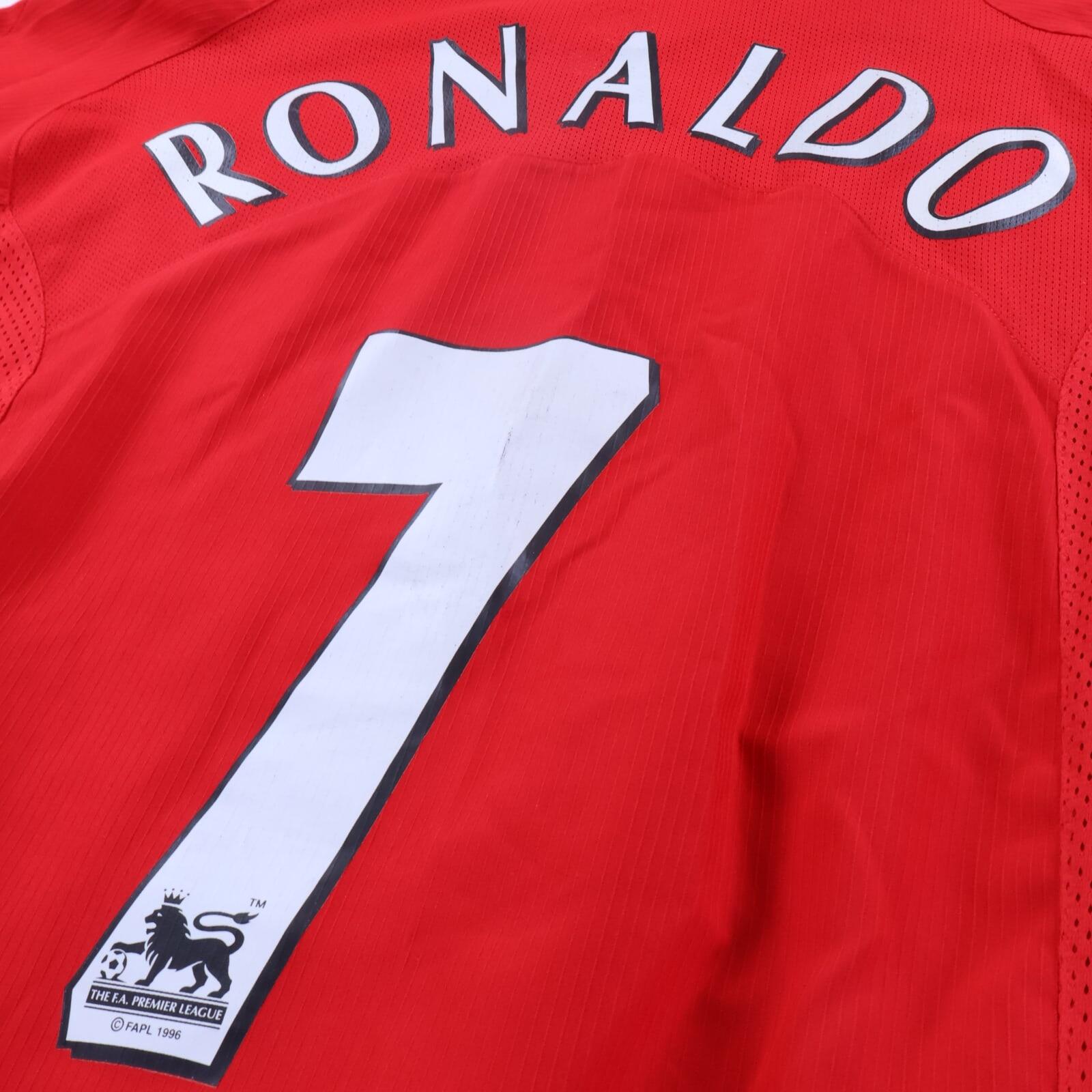 Manchester United Ronaldo #7 2004/06 Home Shirt - M