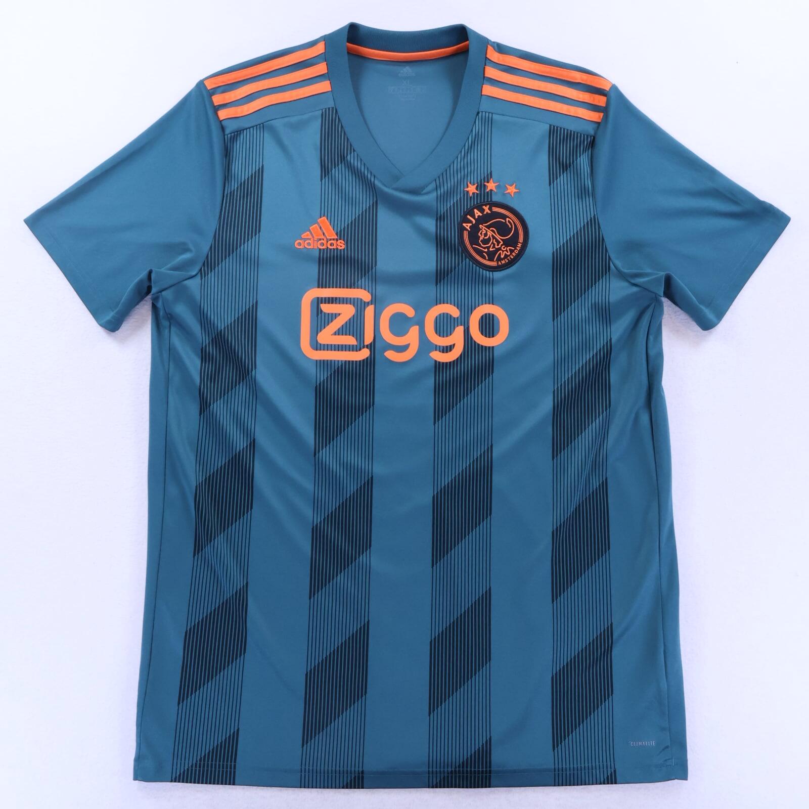 Ajax 2019/20 Away Shirt - XL