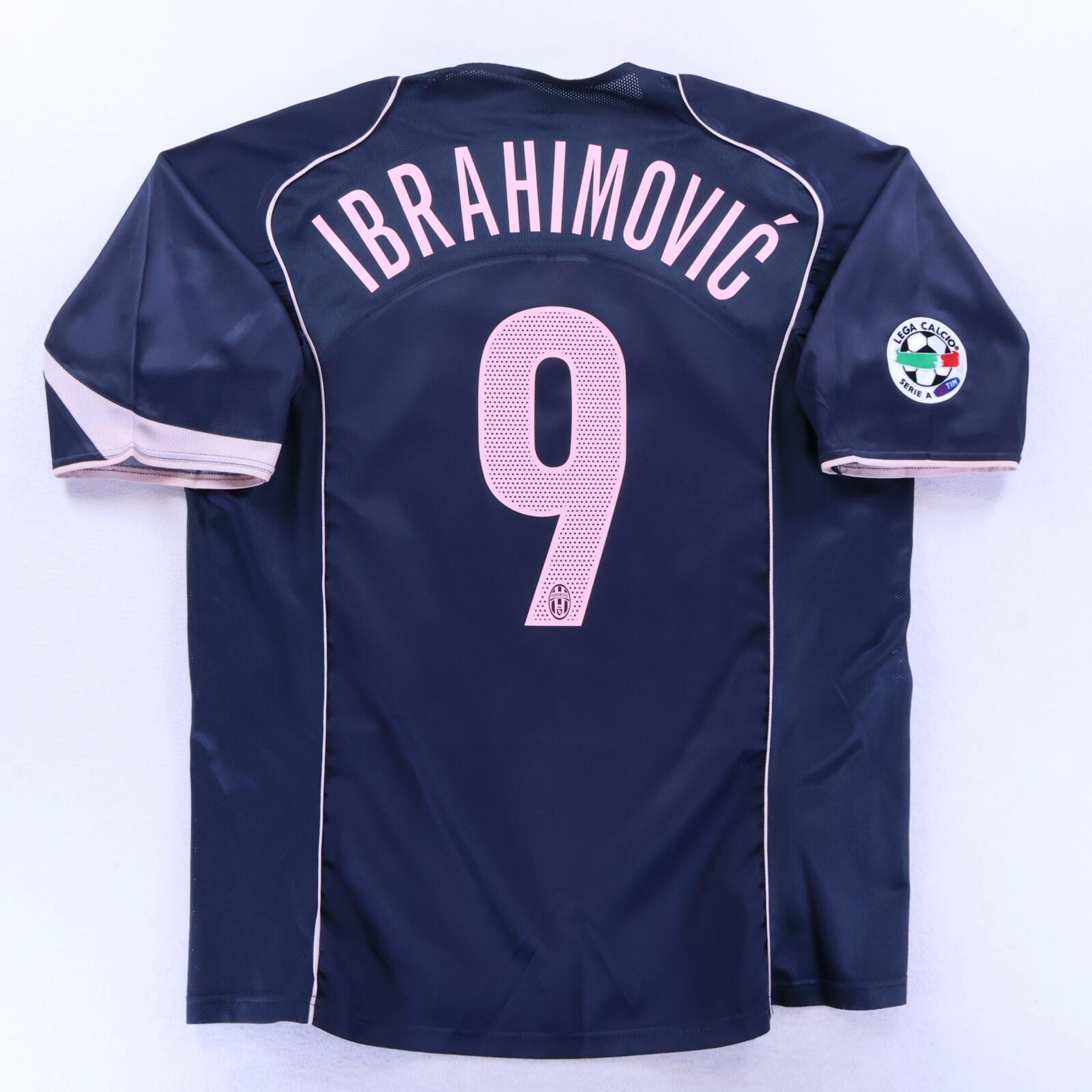 Juventus Ibrahimović #9 2004/05 Away Shirt - XL