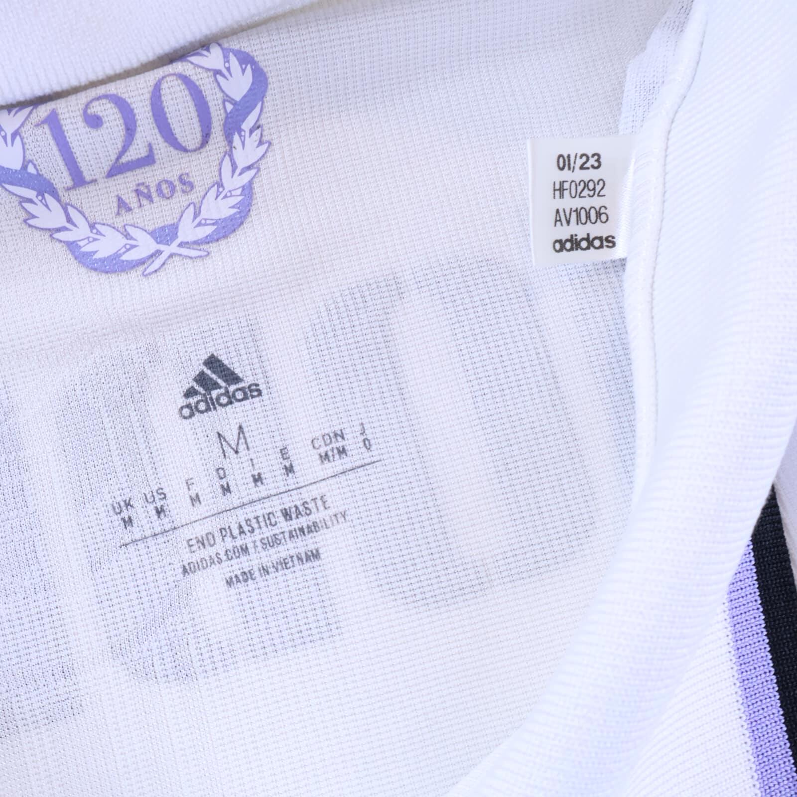 Real Madrid Modrić #10 2022/23 Home Shirt - Player Issue - M