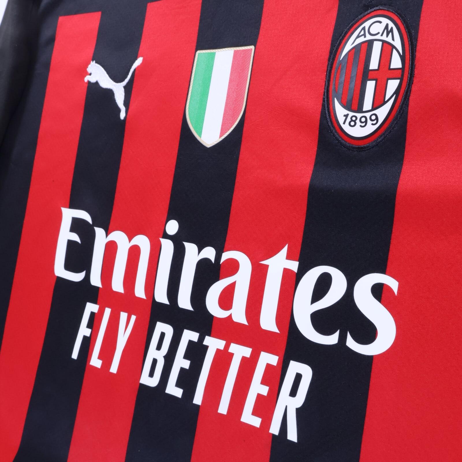 *NWT* Ac Milan Ibrahimović #9 2010/11 Home Shirt - M