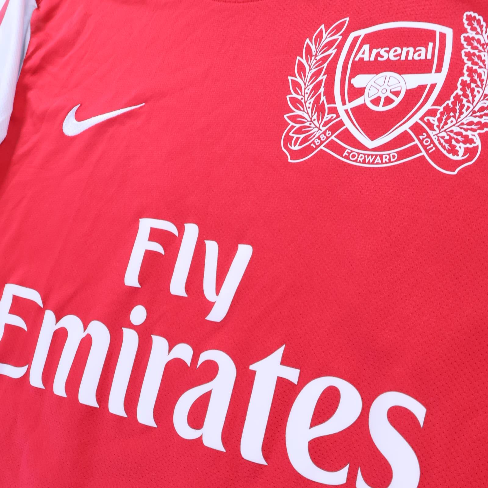 Arsenal Henry #12 2010/11 Home Shirt - M