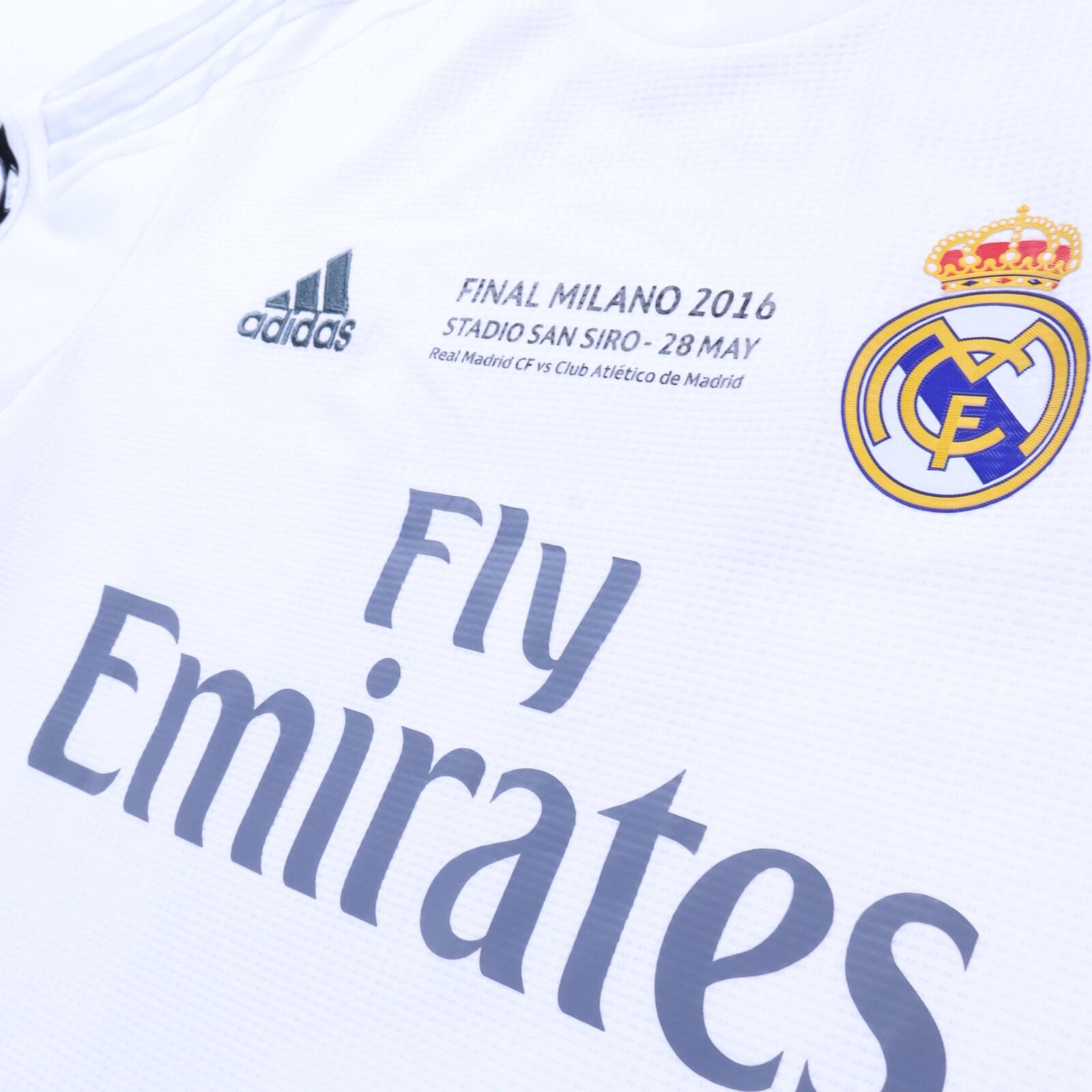 *MINT* Real Madrid Benzema #9 2015/16 Home Shirt - L