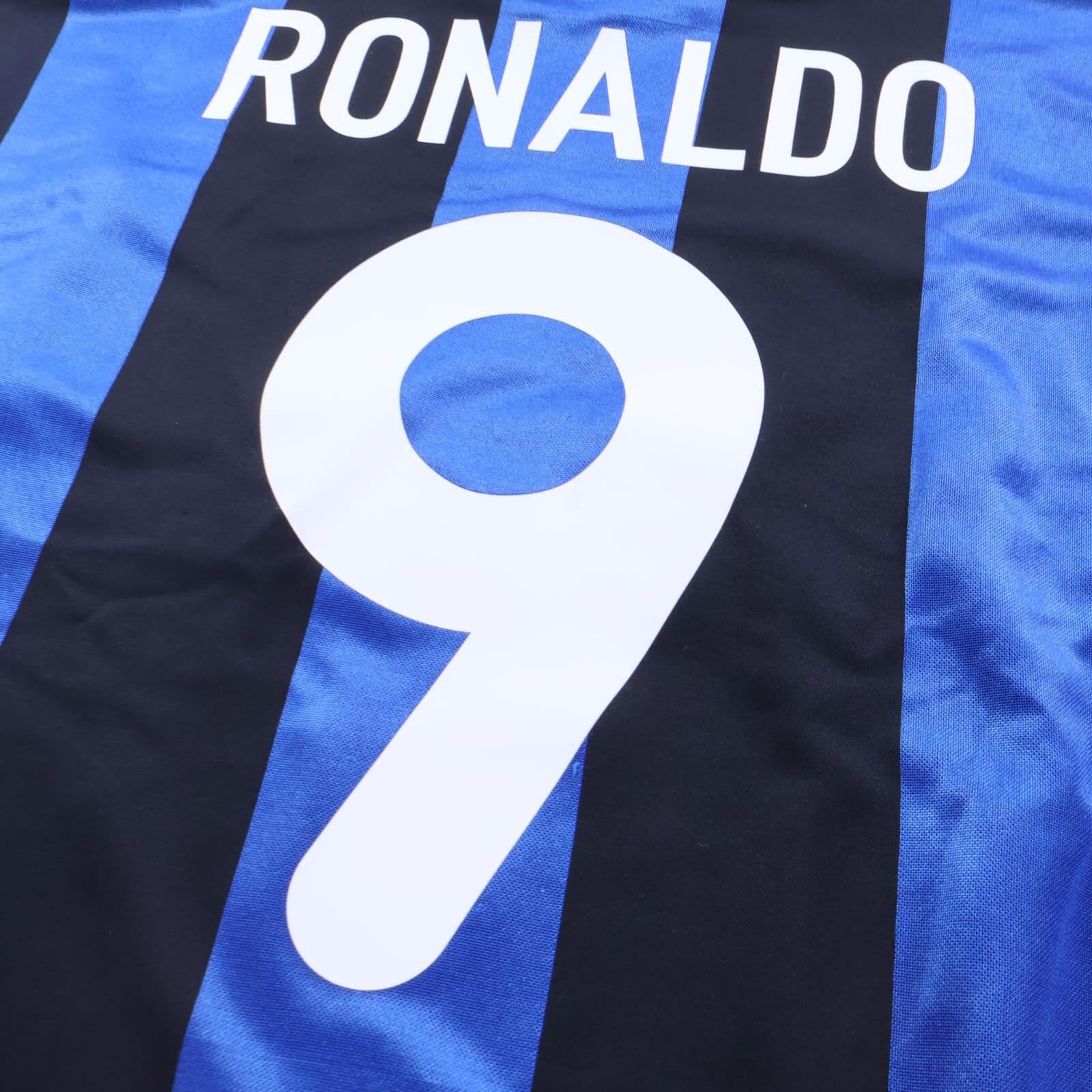 Inter Milan Ronaldo #9 1999/00 Home Shirt - XL