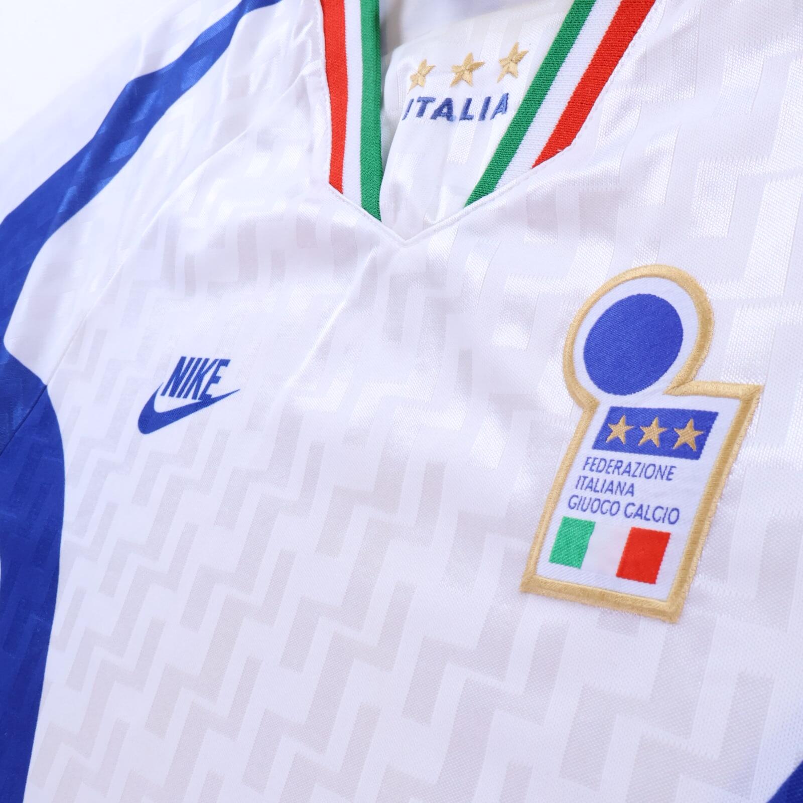 Italy 1996/97 Training Shirt - L