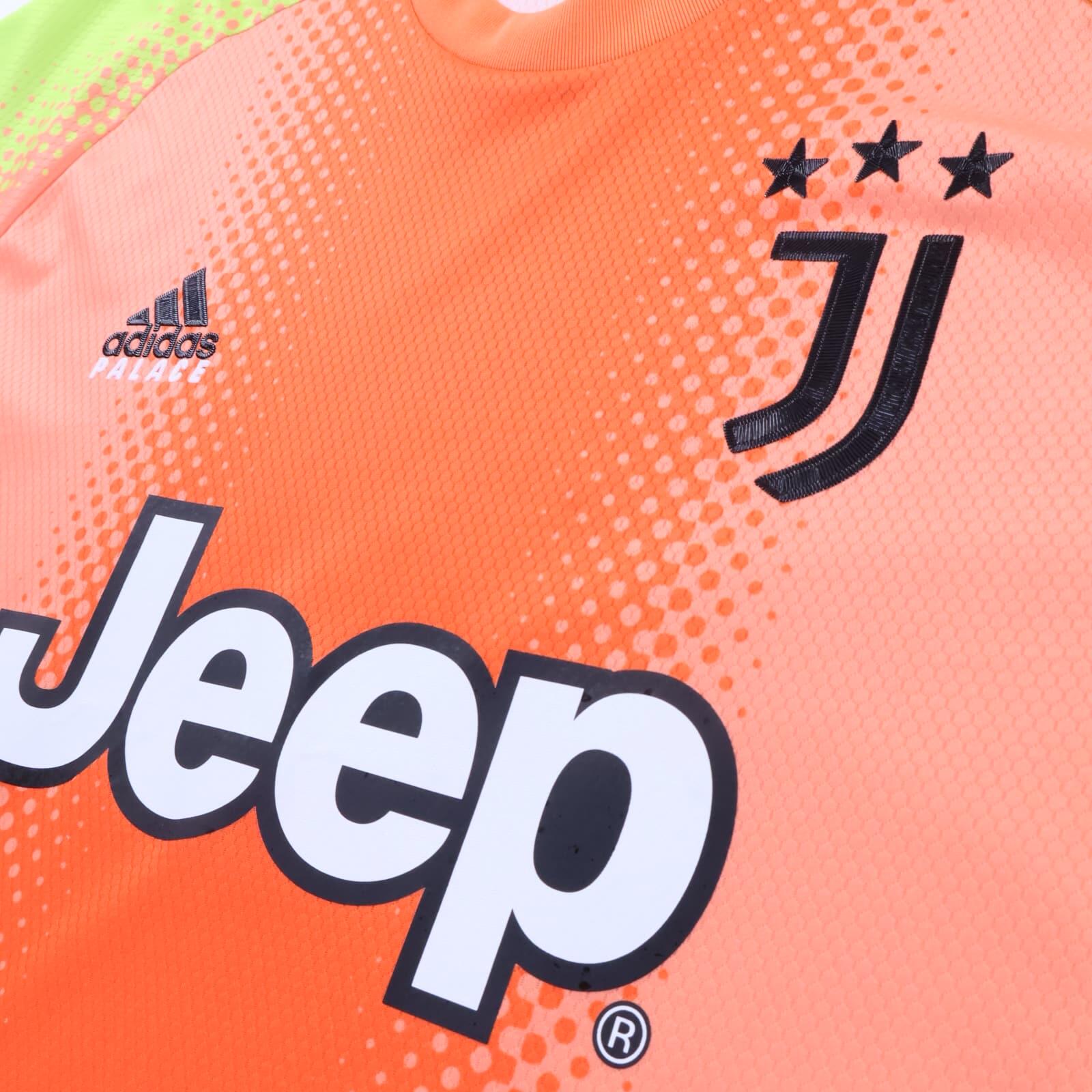 Juventus 2019/20 X Palace Goalkeeper Shirt - L