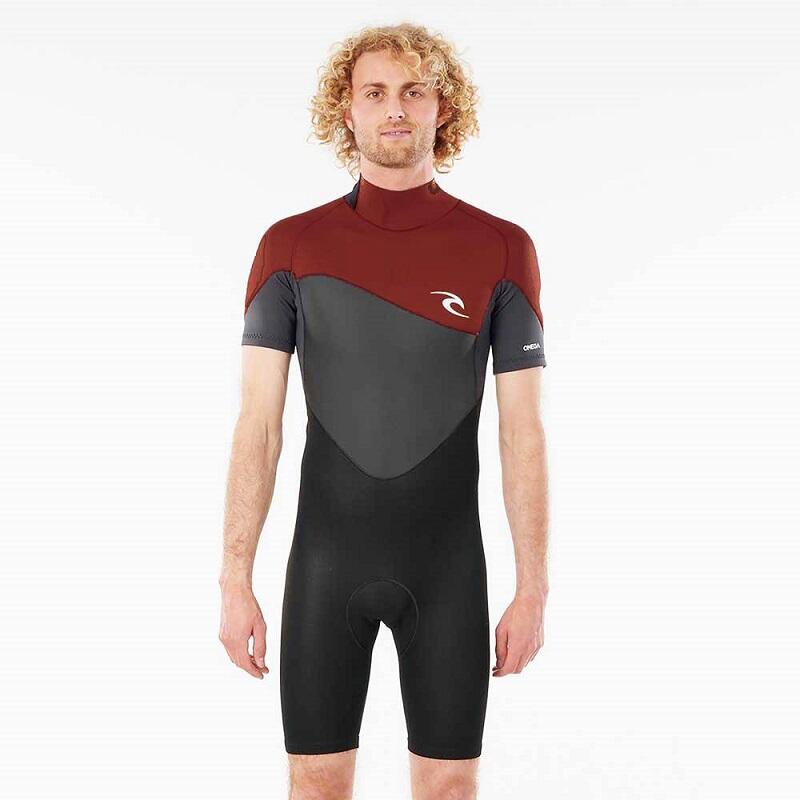 ! alt : ! title : Rip Curl Omega Back Zip Shorty Maroon 2021 4boards ! desc : ! caption :