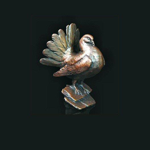 Fantail Dove (539) in bronze by Michael Simpson