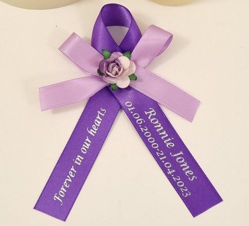 Purple memorial ribbons with bow. Personalised funeral favours