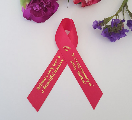 Memorial ribbon with diamond
