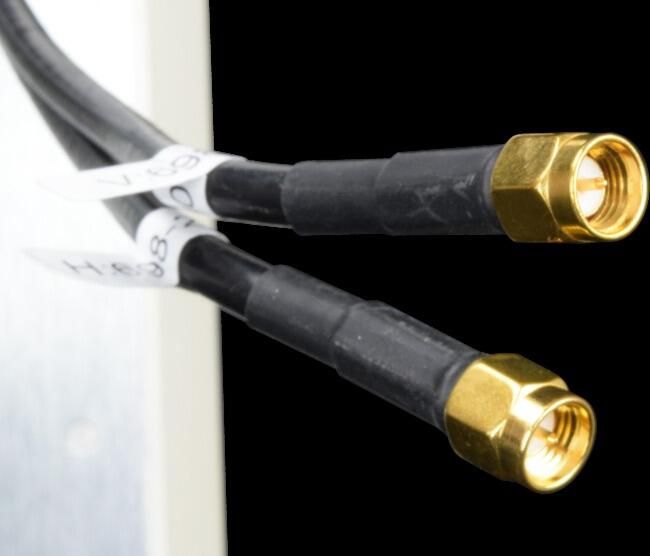 5G MiMo Antenna with SMA Male Plugs
