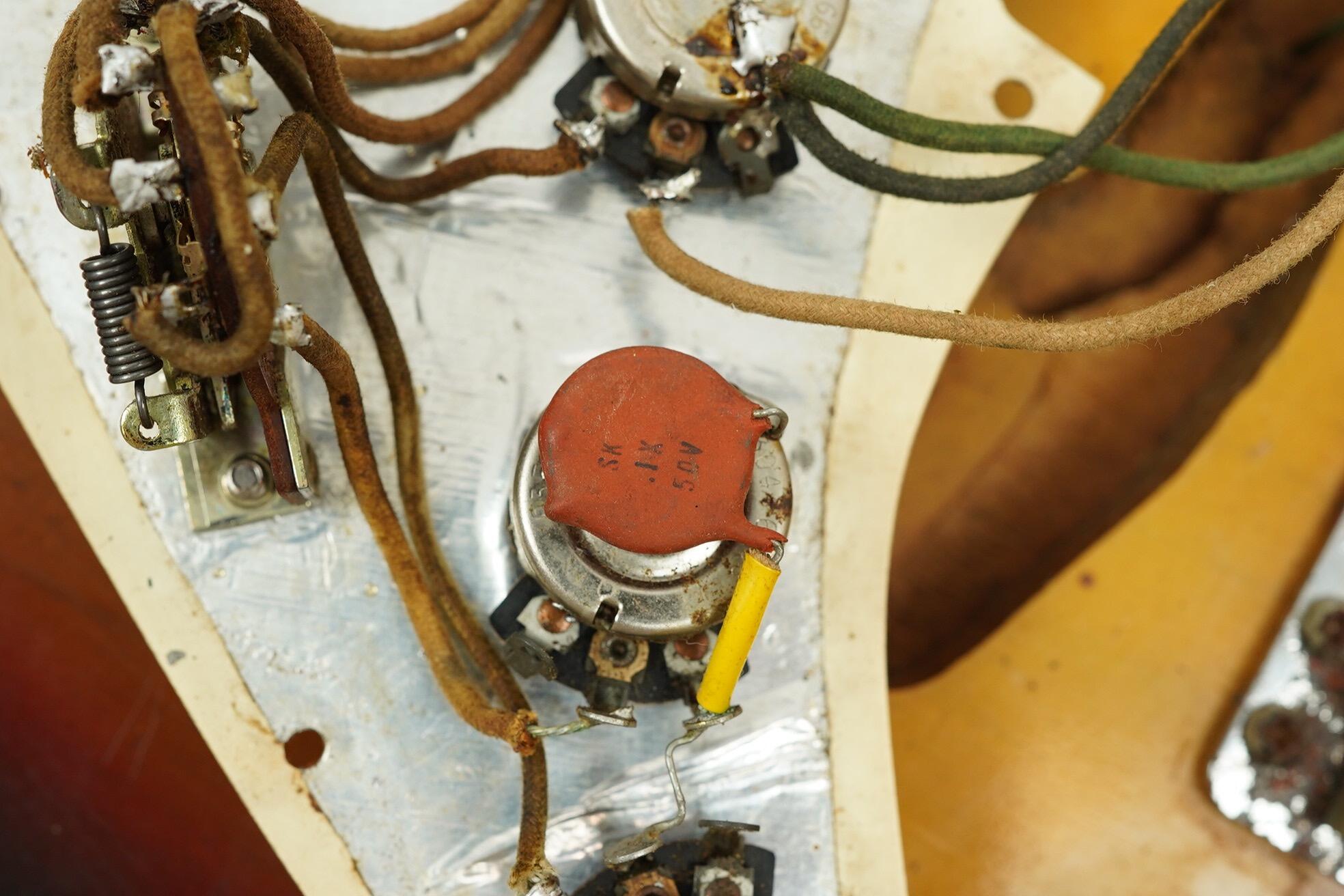 1966 Fender Stratocaster, Sunburst