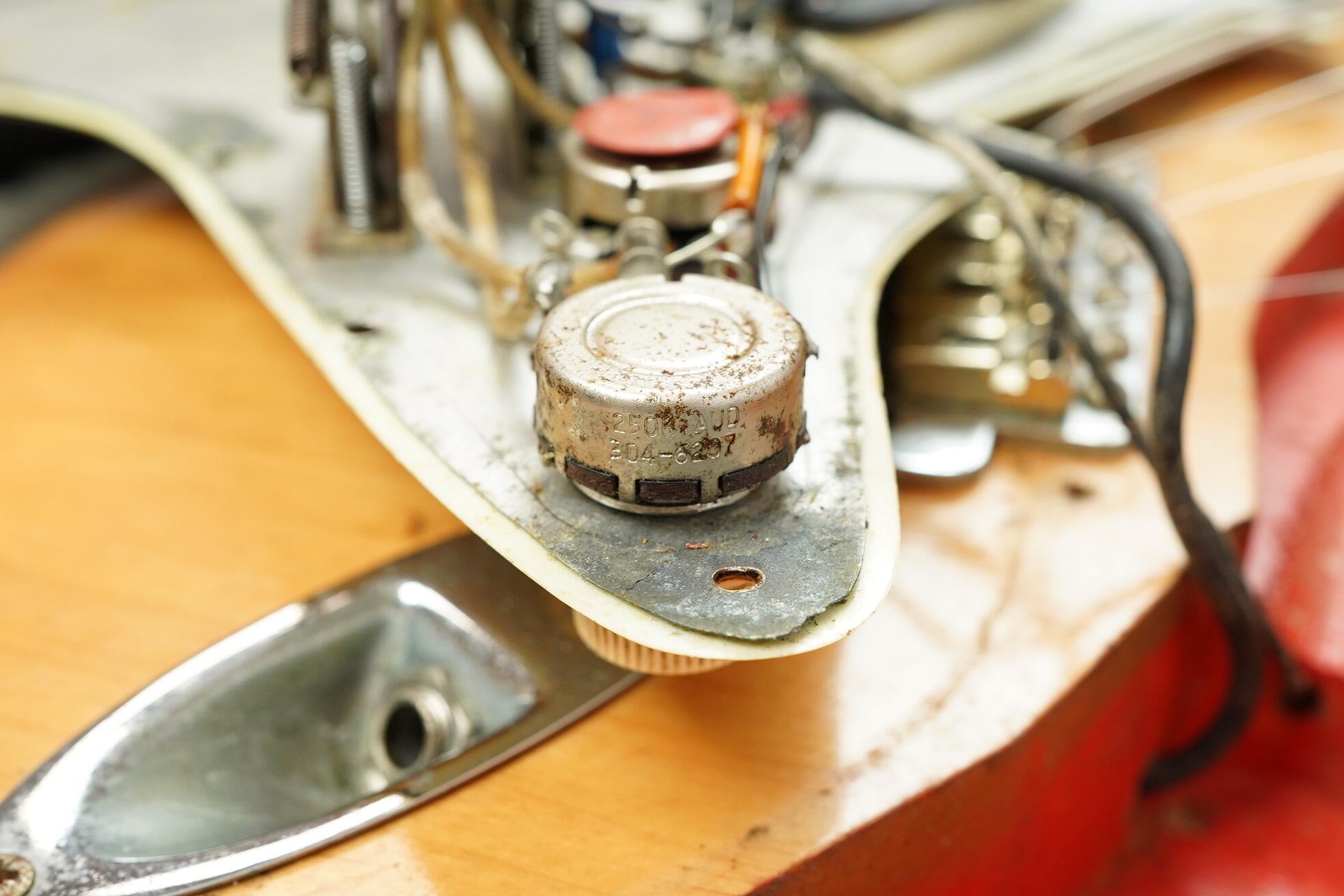 1962 Fender Stratocaster Refin ex-Stan Webb / Robert Plant