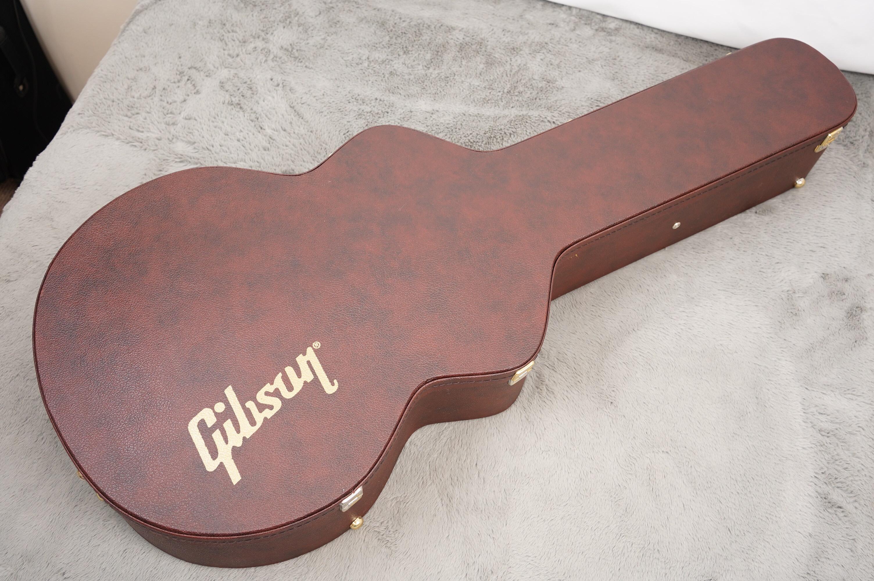 2021 Gibson J-150 ex Noel Gallagher