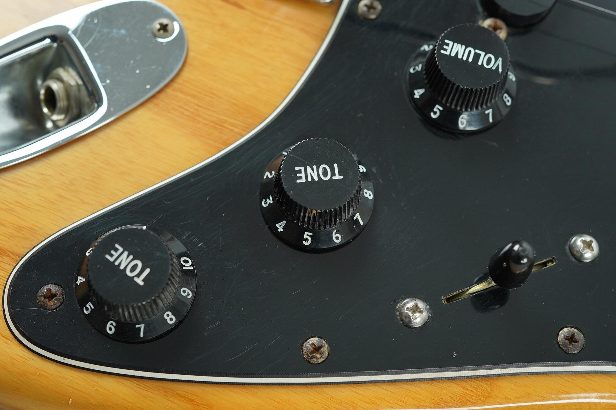 1976 Fender Stratocaster