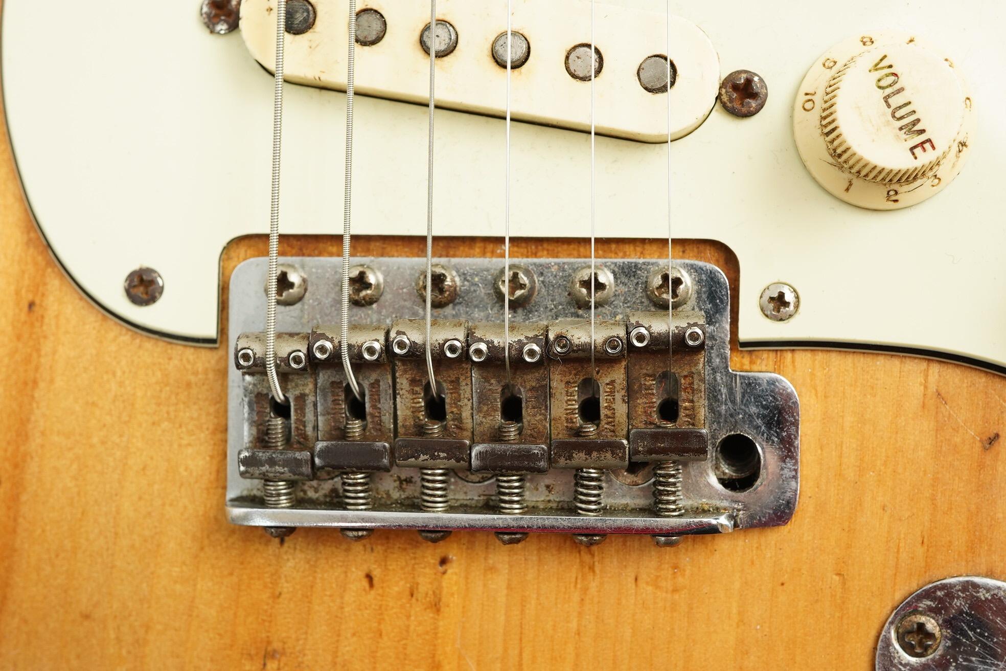 1960 Fender Stratocaster, Stripped