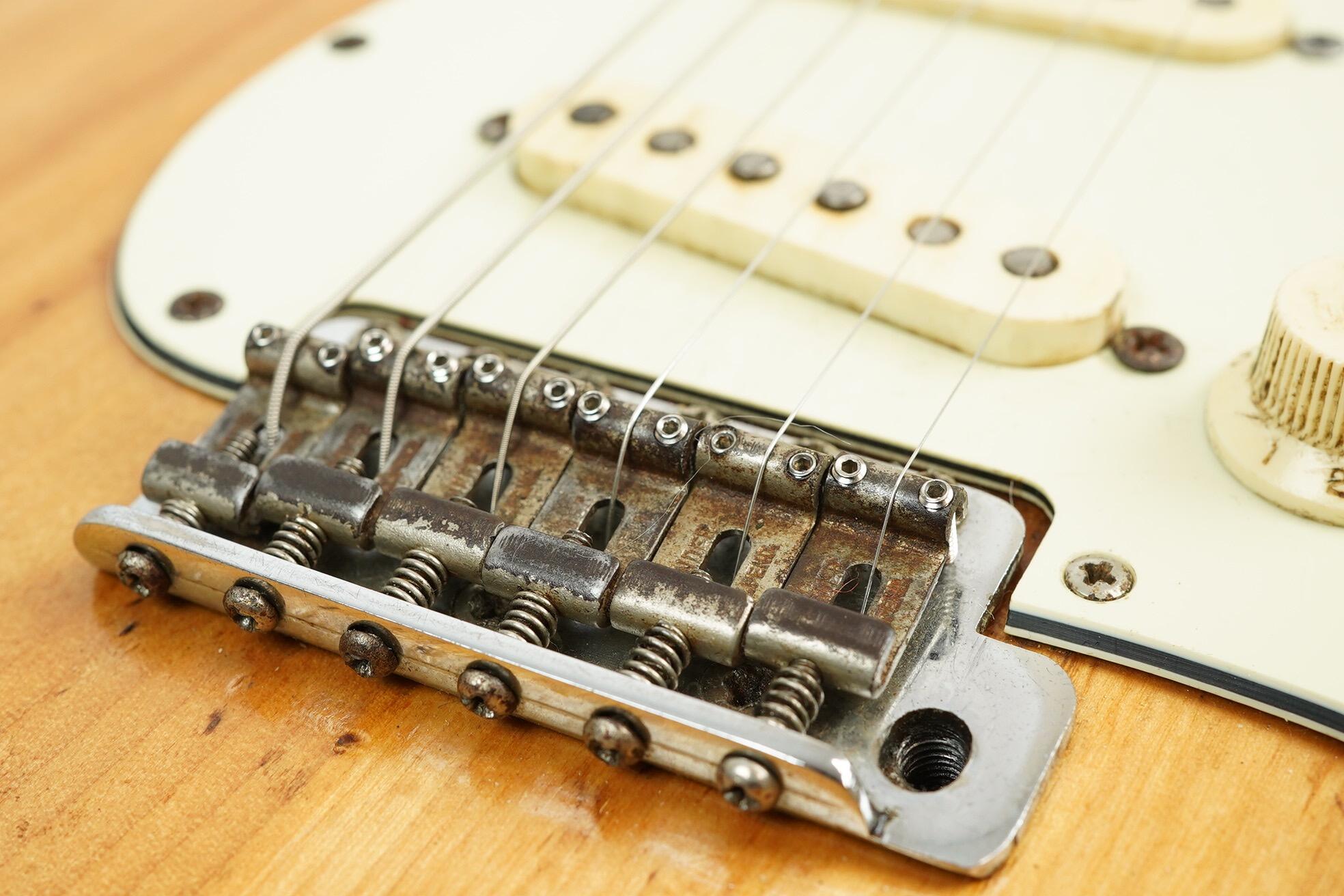 1960 Fender Stratocaster, Stripped
