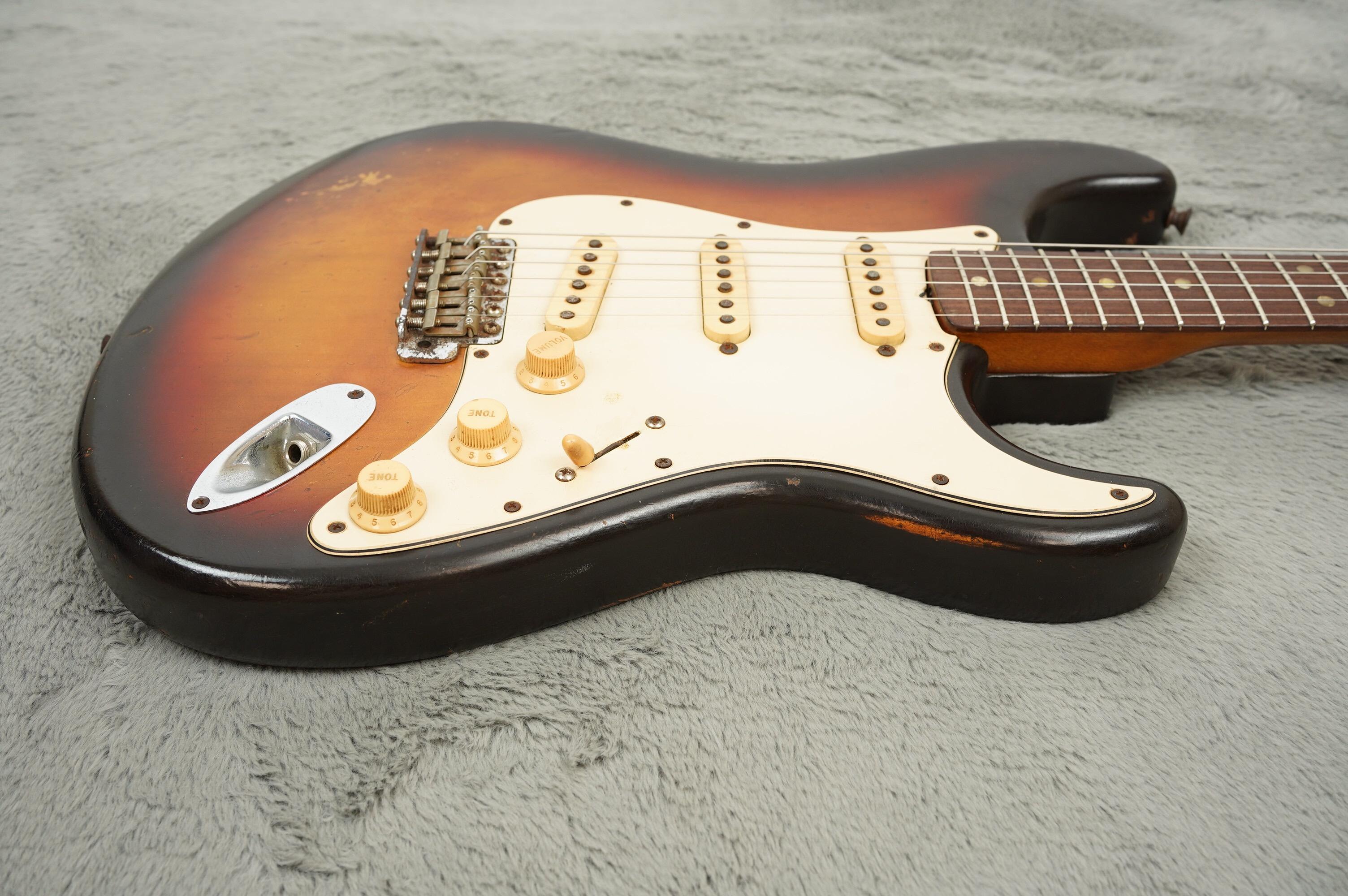 1966 Fender Stratocaster, Sunburst