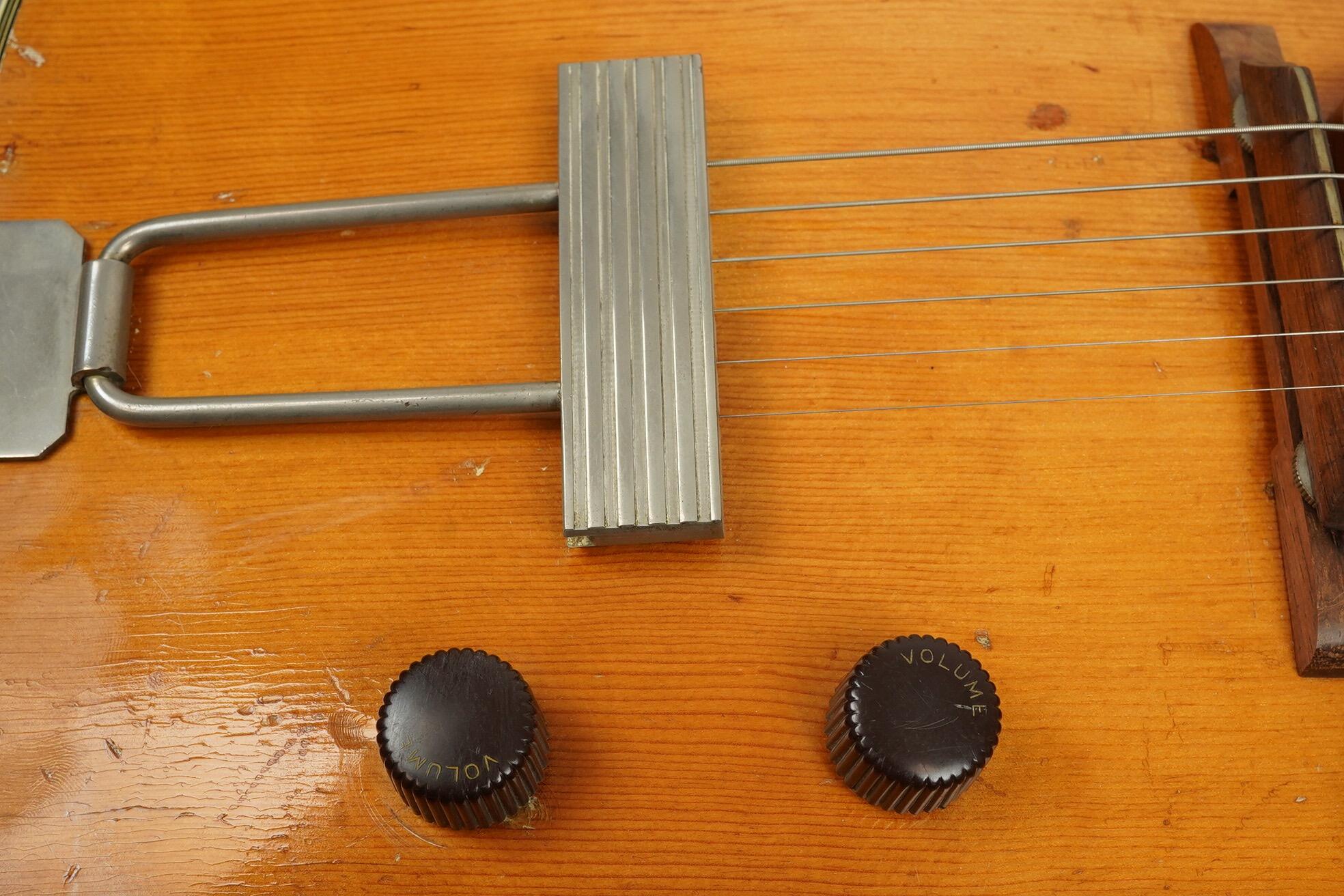 1960s Harmony Meteor, Natural