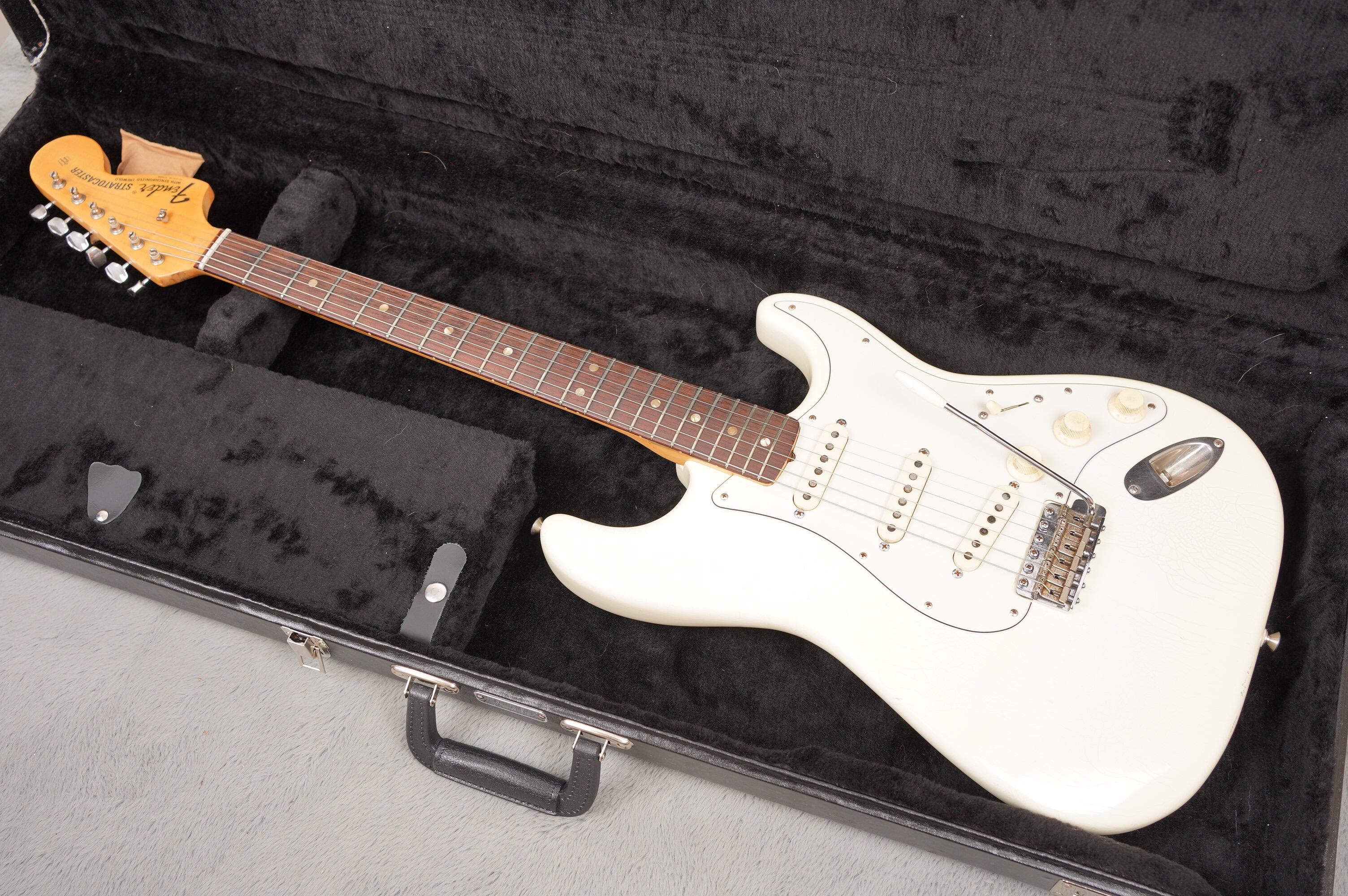 1969 Fender Stratocaster Refin White