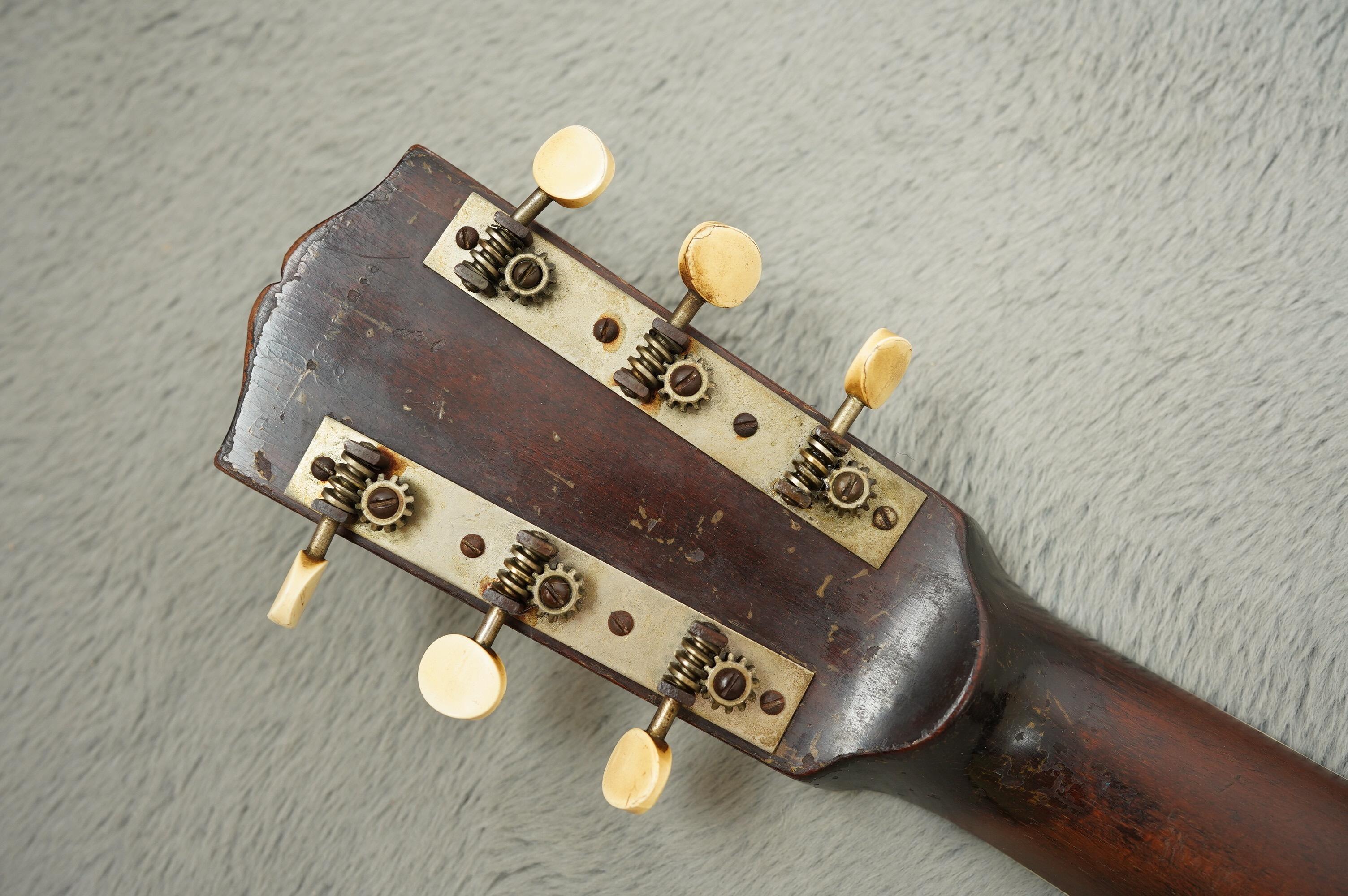 1930s Gibson L-2