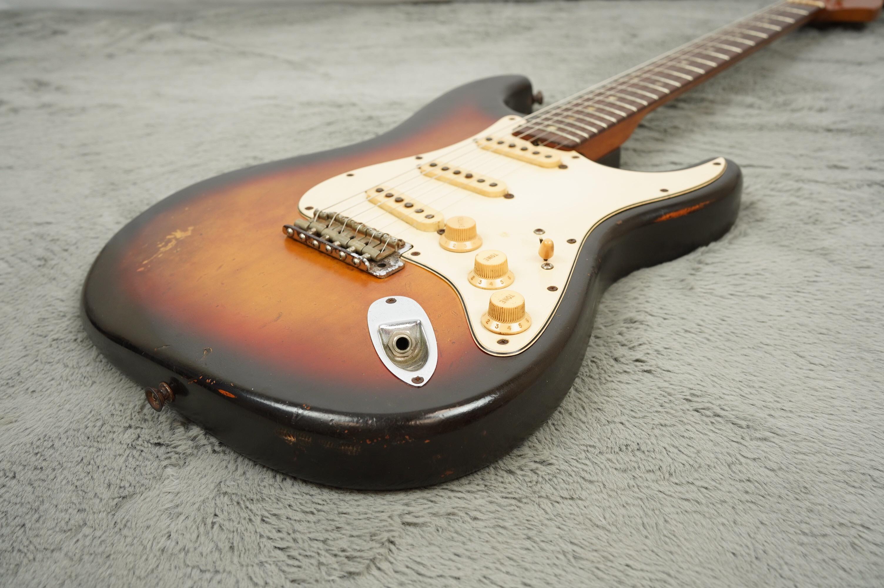 1966 Fender Stratocaster, Sunburst