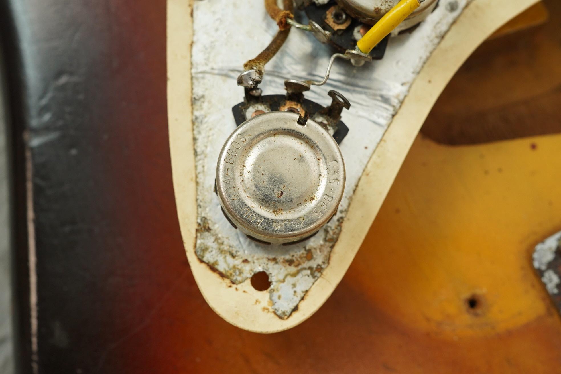 1966 Fender Stratocaster, Sunburst