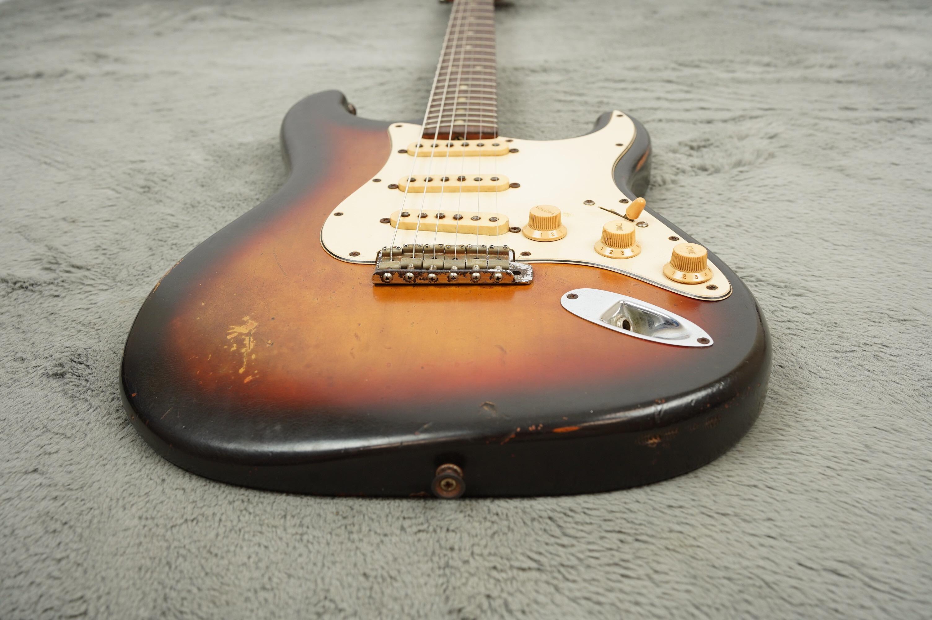 1966 Fender Stratocaster, Sunburst