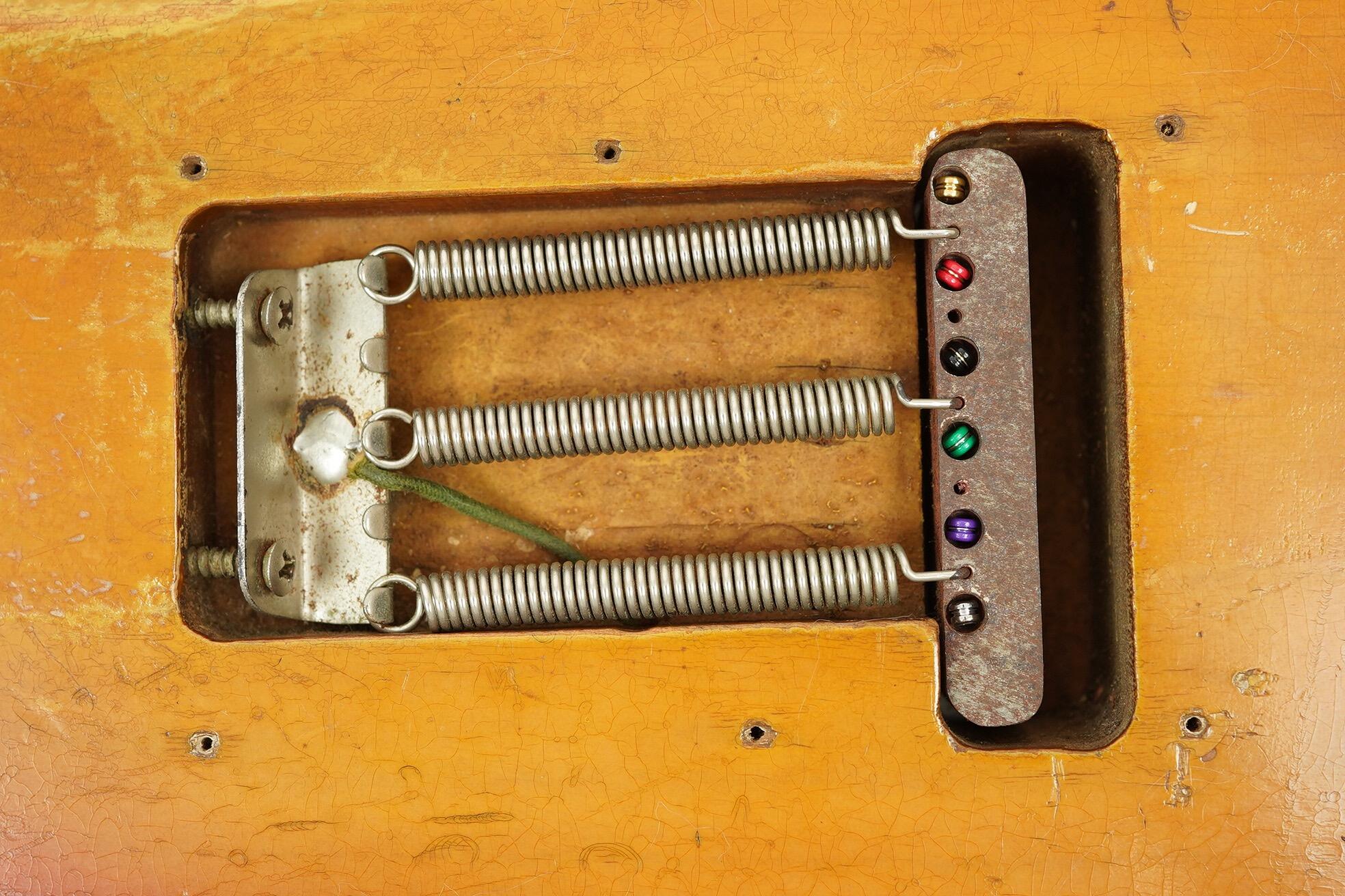 1966 Fender Stratocaster, Sunburst